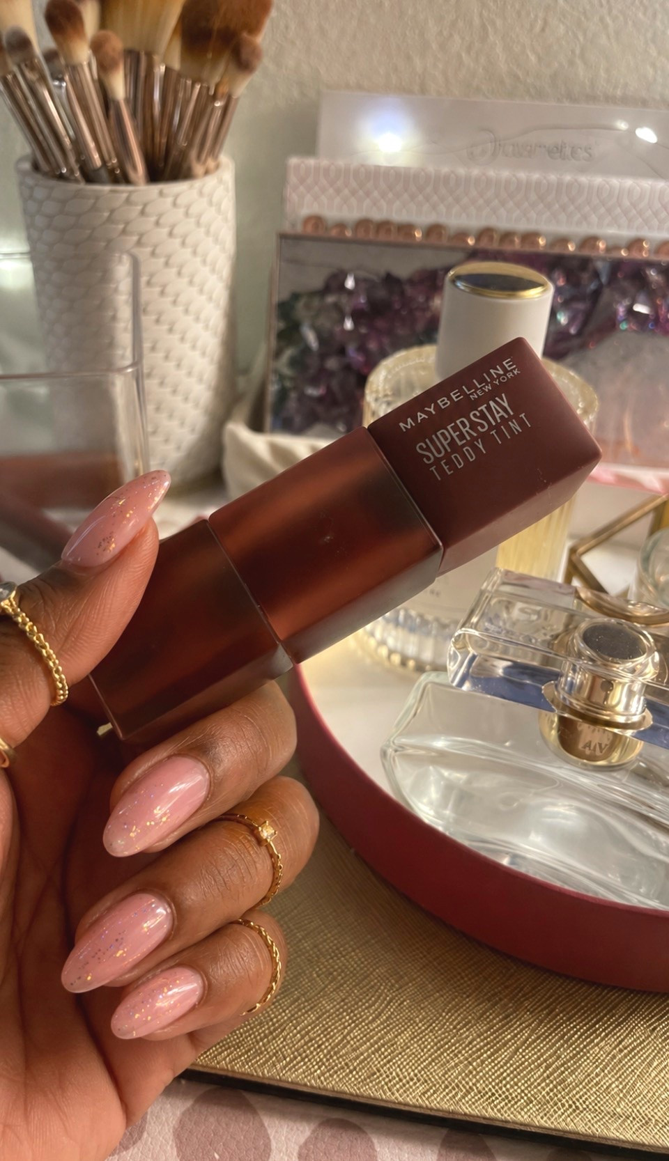 Night time going out Teddy tint Maybelline, New York lip color number 100 this last eating through drinking and it’s really does stay on your lips. The colors stay on your lips.

#LTKBeauty