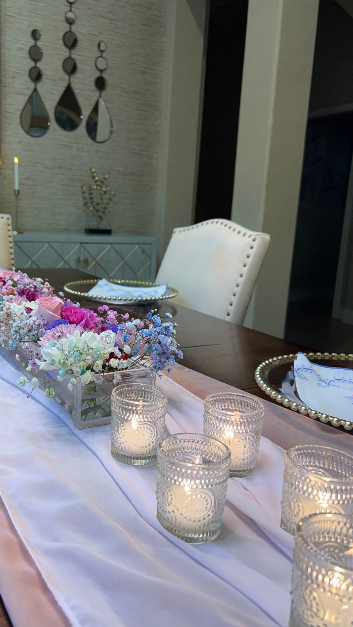 This acrylic flower vase is my favorite for arrangements that look beautiful but don’t require a ton of time!

#LTKValentine #LTKmomlife #LTKHome