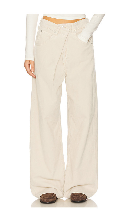 AGOLDE Vana Fold Wide Leg Jeans in Cream. Size 29. Also in 26, 28, 30, 31. | Revolve Clothing (Global)