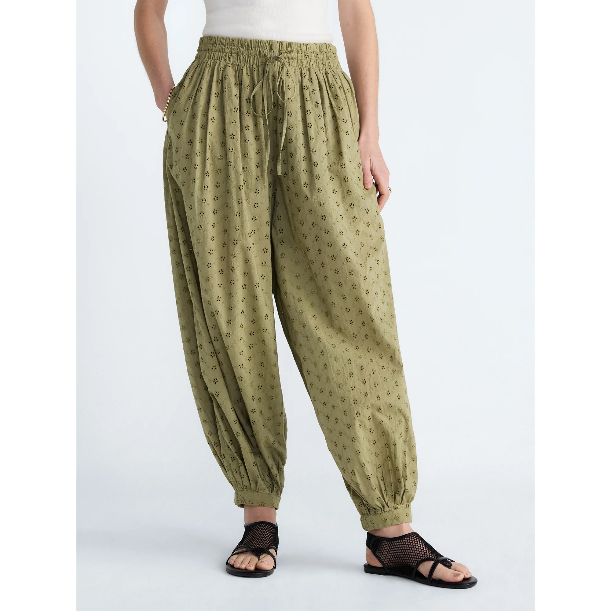 Scoop Women’s and Women's Plus Eyelet Harem Cotton Pants, Sizes XS-4X | Walmart (US)