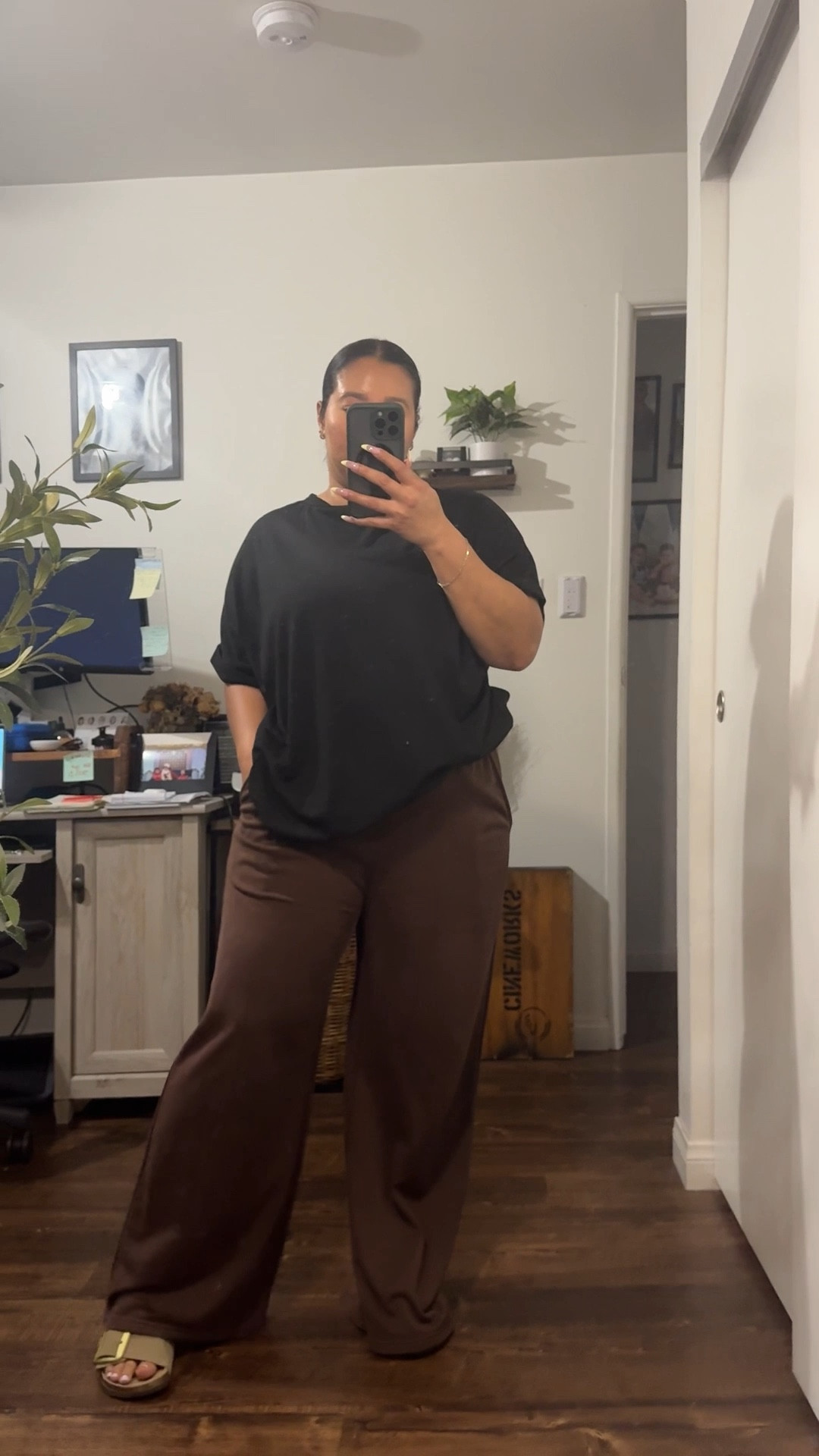 Easy spring outfit I’m wearing as a wfh mom and school drop offs. Absolutely love this oversized tee. I have it in white as well and I love the longer sleeve in case you don’t want to show your arms as it gets warmer. And these pants are from a matching set and they are so comfy

Shirt/ large / runs big 
Brown pants / large / runs a little long / tummy friendly and comfortable 

Spring outfit 
Casual outfit 
WFH outfit 
Mom outfit 
Midsize fashion 
Midsize outfit 
Curvy fashion 

#LTKmomlife #LTKootd #LTKMidsize