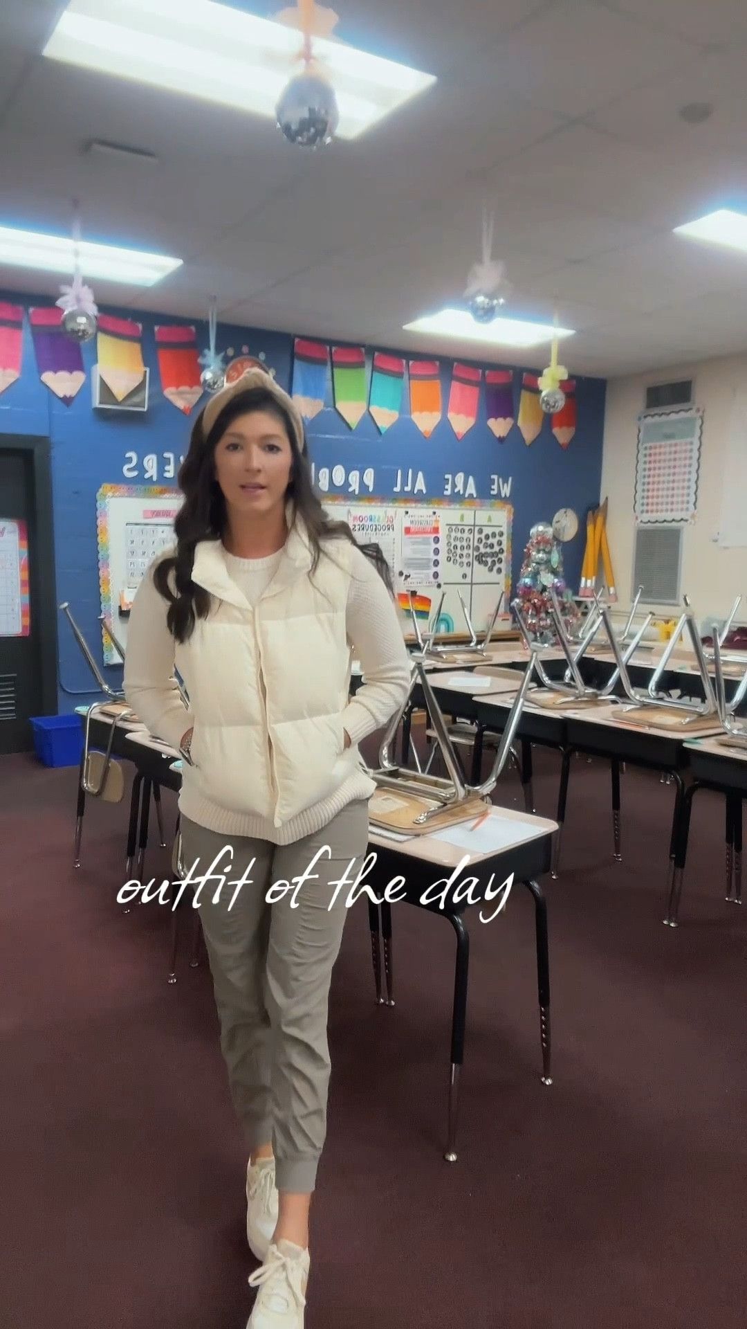 Monday teacher OOTD

#LTKgrwm #LTKFindsUnder50 #LTKmorningroutine