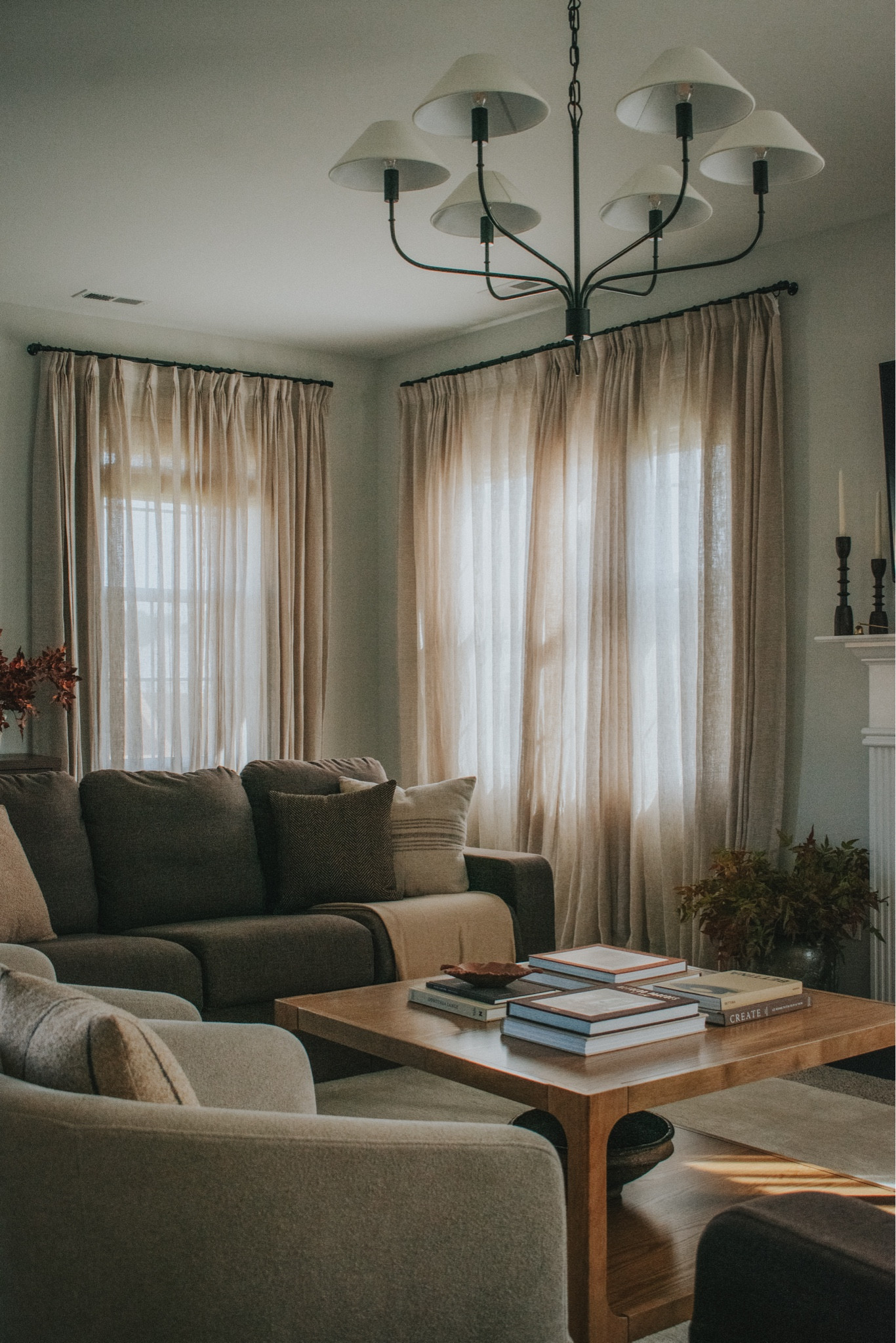 Cozy fall living room. Coffee table sticking. Fall pillows. Fall living room  

#LTKSeasonal #LTKHome