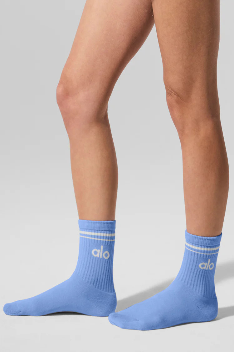 Unisex Half-Crew Throwback Sock - Crystal Clear Blue/White | Alo Yoga (US)