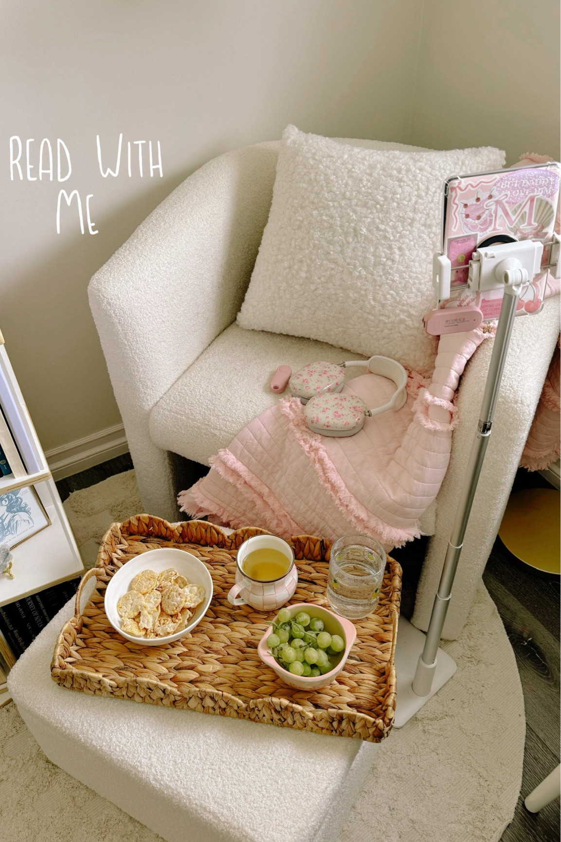 Reading corner inspo

Read with me, book nook, reading corner, bookshelf, rotating bookshelf, tablet stand, kindle stand, kindle holder, tablet holder, blankets, cute decor, cute home finds, home decor, pink home finds, amazon furniture, amazon home finds, amazon home decor

#LTKStyleTip #LTKSeasonal #LTKHome