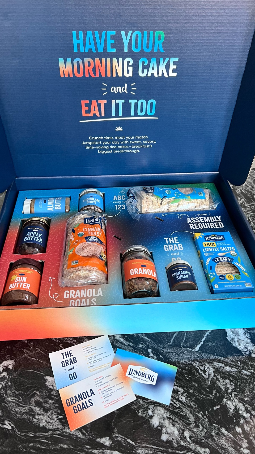 Who else loves rice cakes for breakfast?! Thanks Lindberg Family Farms! 