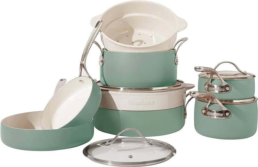 Oprah's Favorite Things - 12 Piece Aluminum Pots and Pans Cookware Set w/Non-toxic Ceramic Non-st... | Amazon (US)