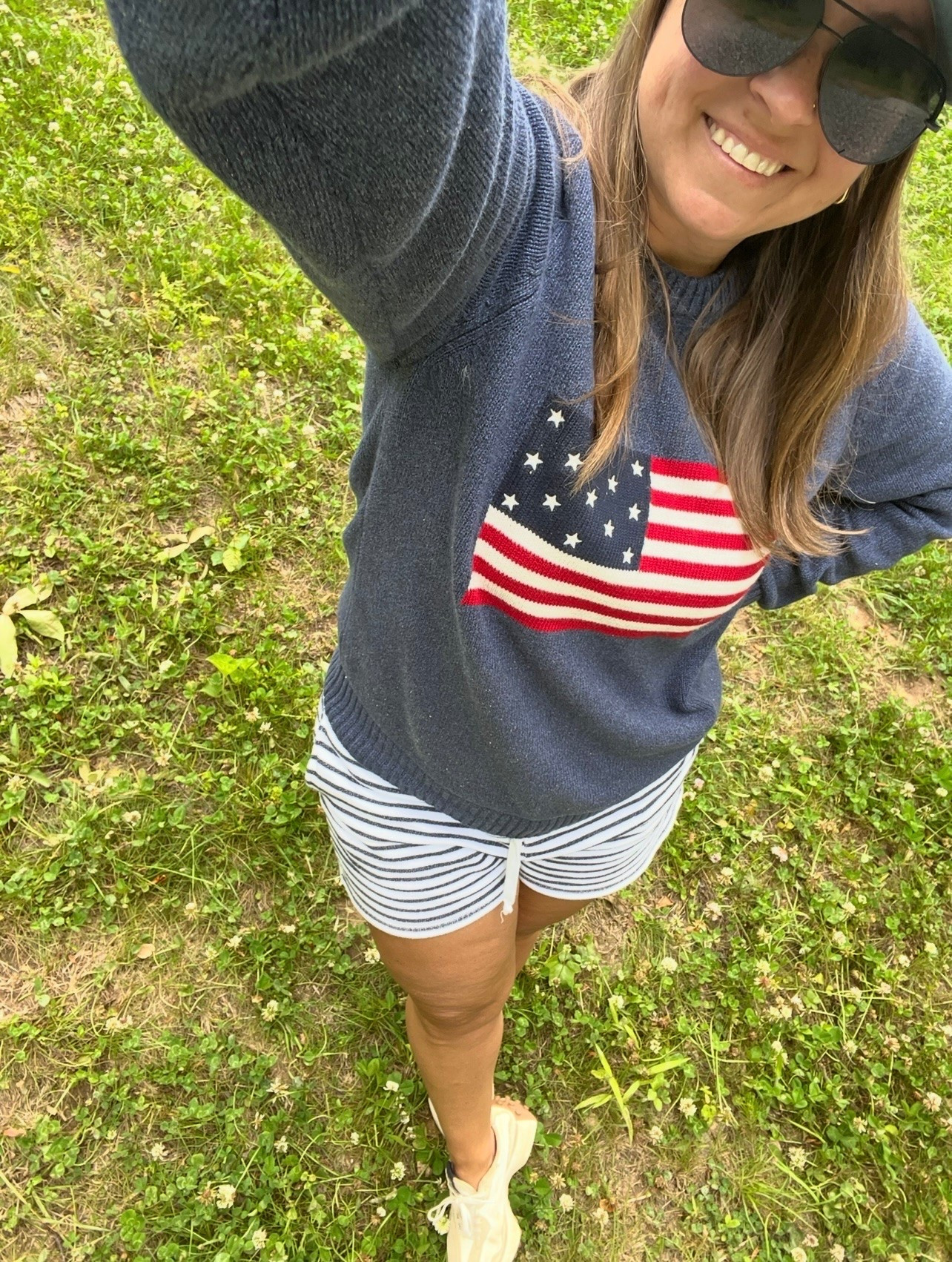 My favorite flag sweater is on sale. Be ready for all of the Americana holidays with this American Flag Sweater. Bonus : it comes in a few color options.

#LTKSeasonal #LTKootd