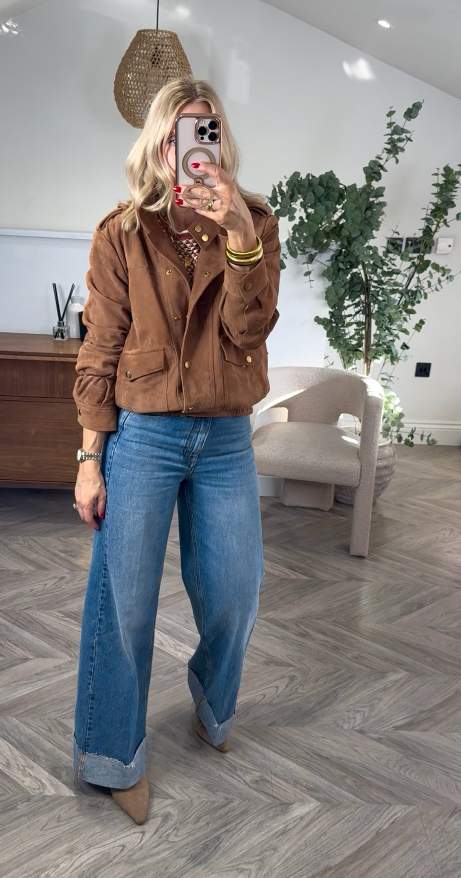 If you're wearing long wide leg jeans, a bulky jacket around your midsection can make your whole silhouette look blocky from top to bottom. 

A shorter or cropped jacket breaks things up, shows your waist and hips and instantly balances the look.  

 #LTKuk #LTKspring #LTKstyletip
