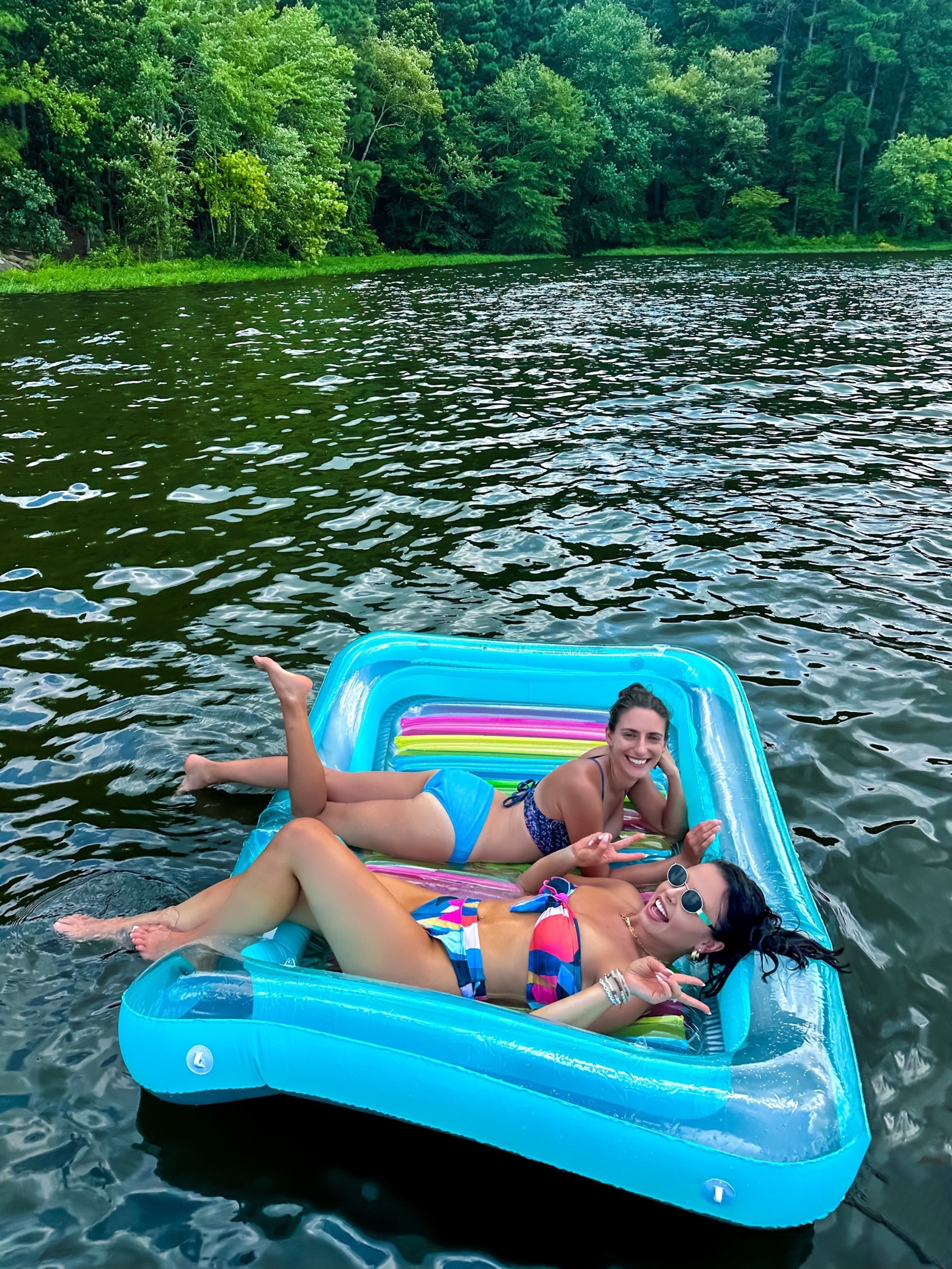 Under $30 amazon bandeau high waisted bikini (medium, 5+ colors), under $15 amazon sunglasses and under $40 amazon large pool or lake float #founditonamazon 


#LTKSwim #LTKFindsUnder50 #LTKSaleAlert