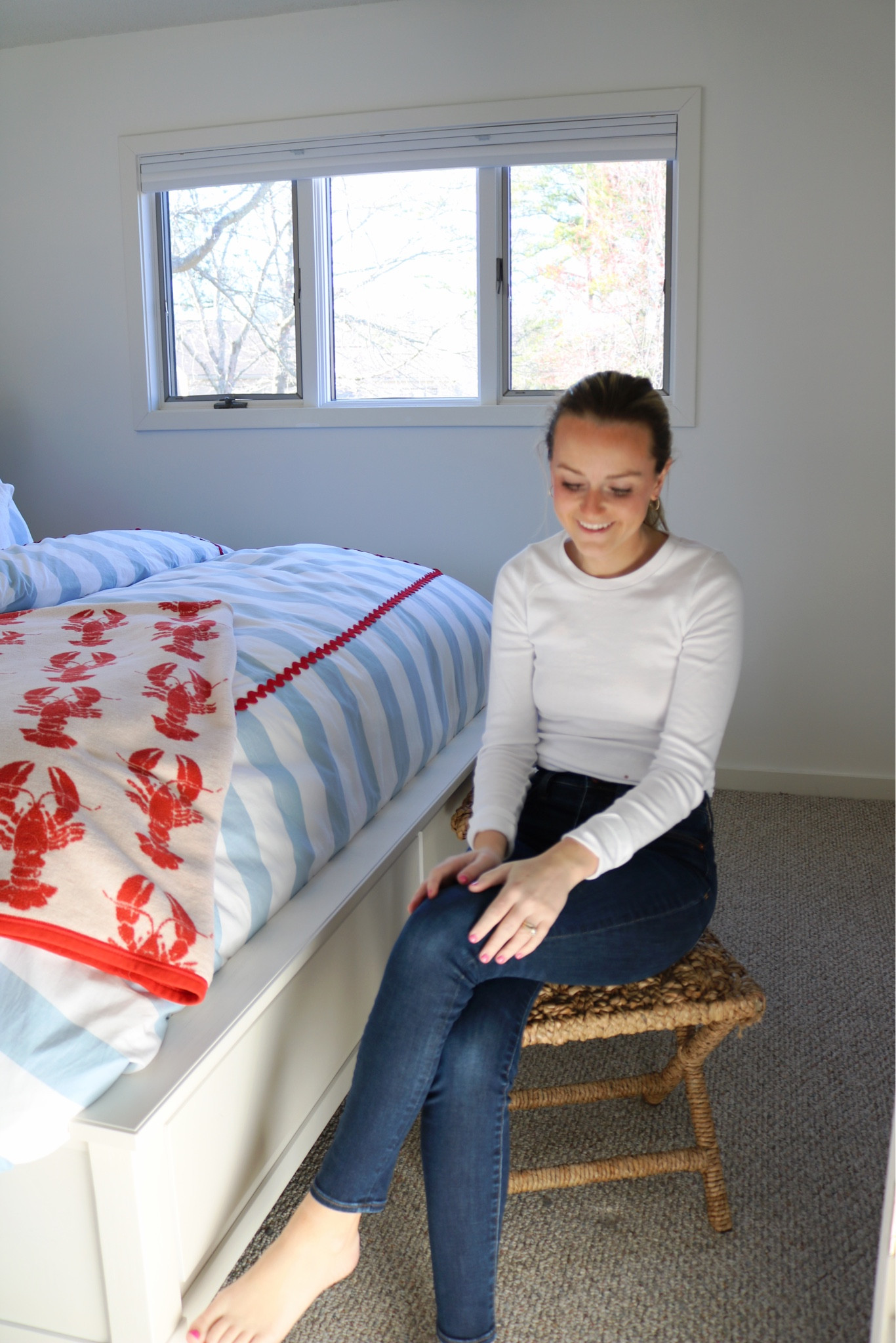 fav madewell jeans on sale for the LTK Sale🤍 classic skinny jean fit. Wearing size 24!

#LTKSale #LTKstyletip #LTKsalealert