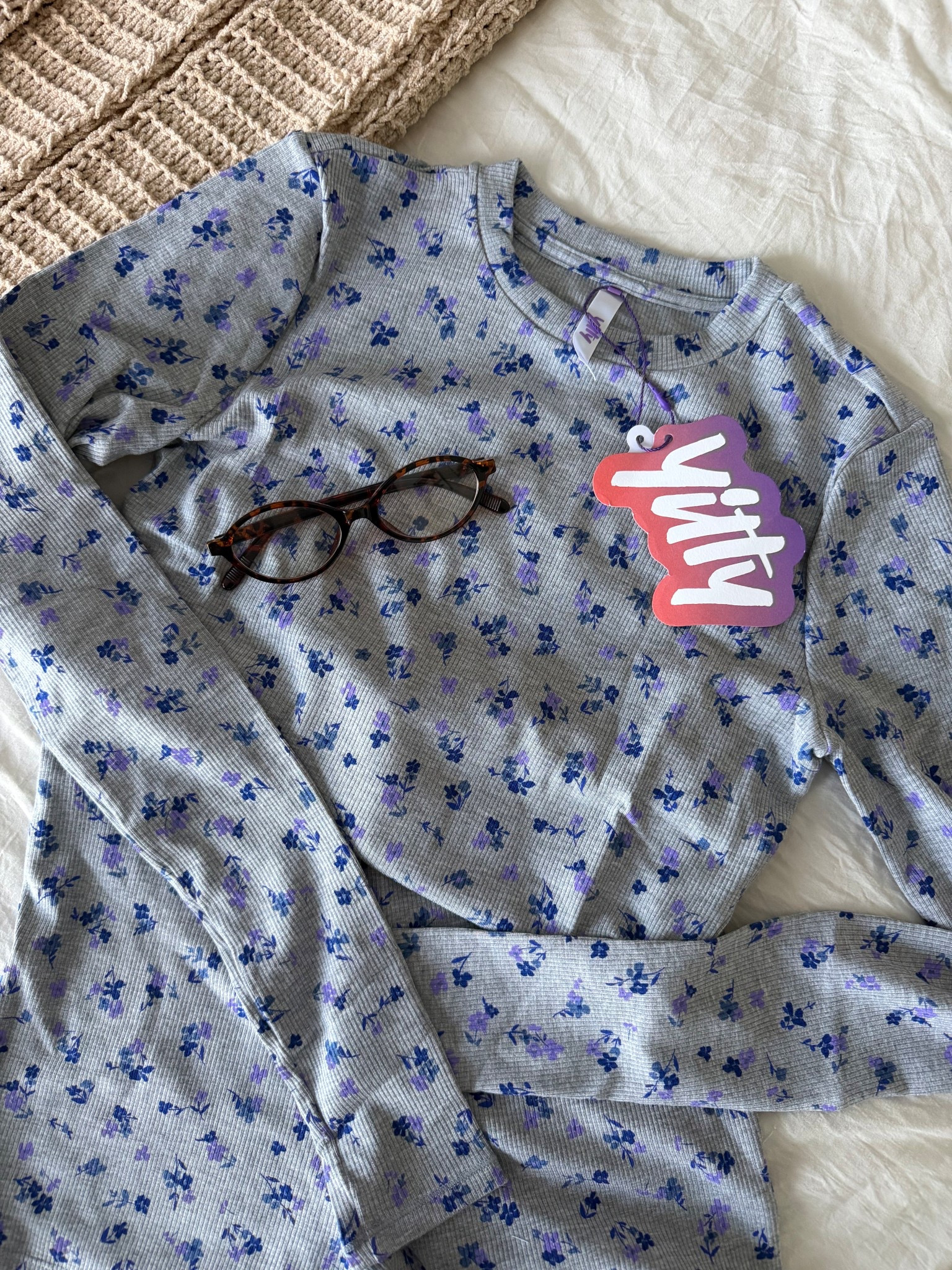 I’m so ready to lounge in cute spring prints like this loungewear set from yitty 

#LTKPetite #LTKselfcare #LTKootd