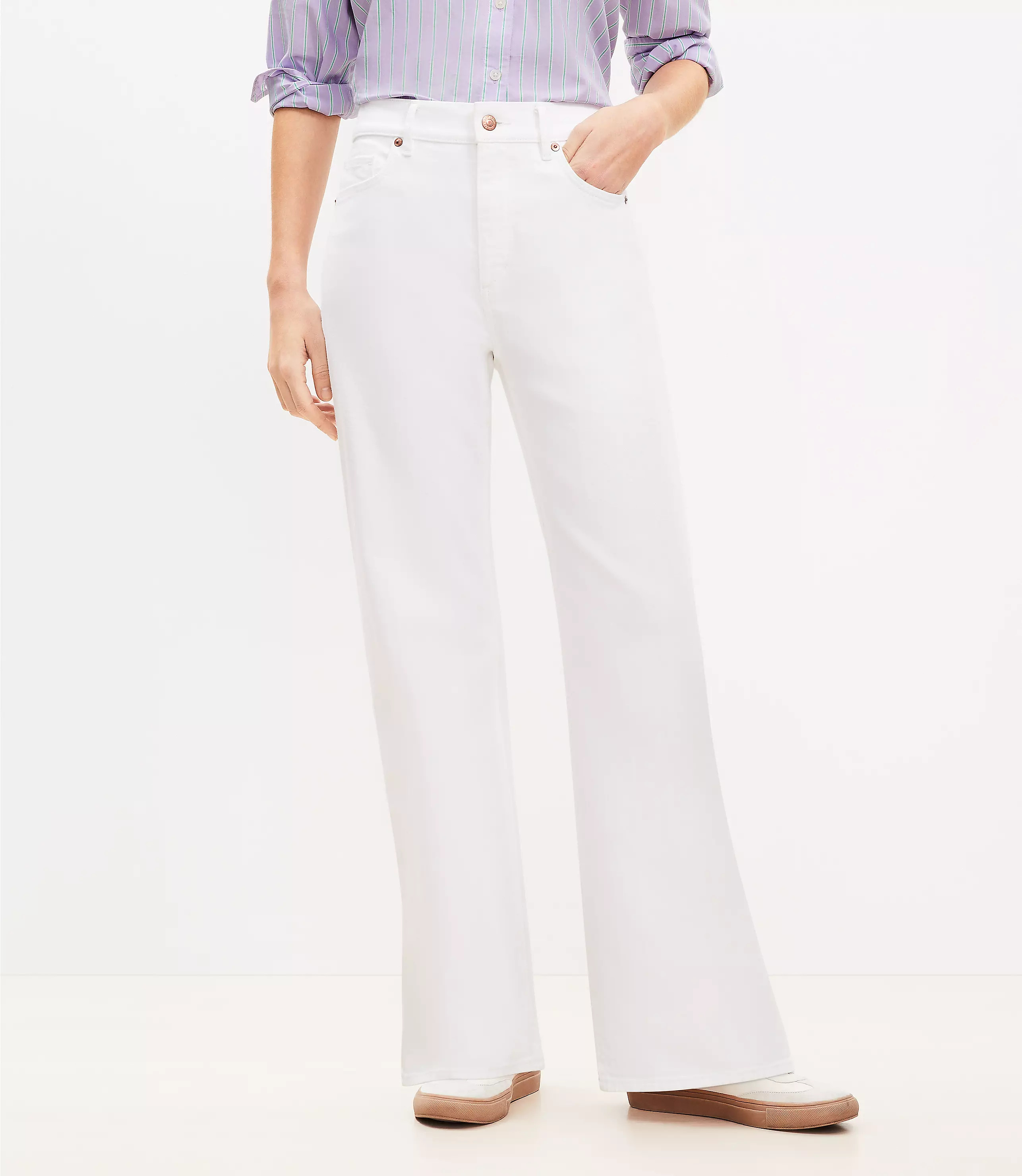 High Rise Wide Leg Jeans in White | LOFT