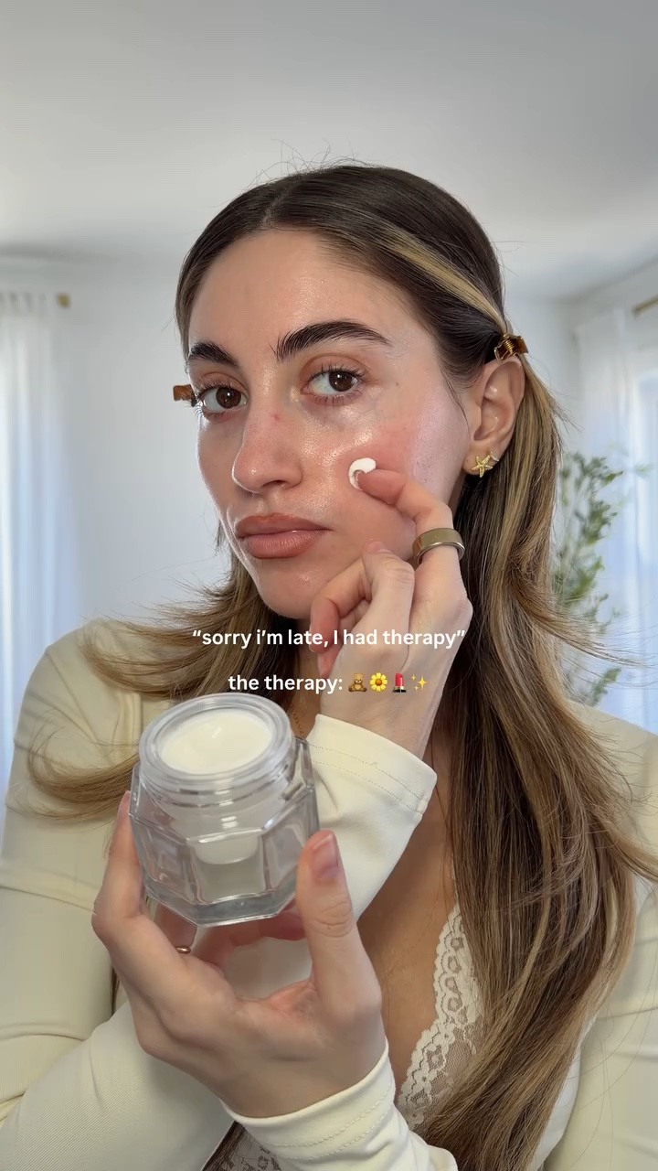 makeup therapy OBV💋 

-
#makeup #explorepage #makeuptutorial #makeupideas #makeuplover

#LTKgrwm #LTKBeauty #LTKFestival