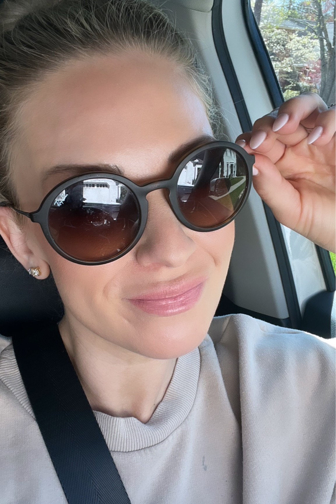 Sunnies!

I’ve had these for years and they are still some of my favorite sunglasses!

#LTKstyletip #LTKFind