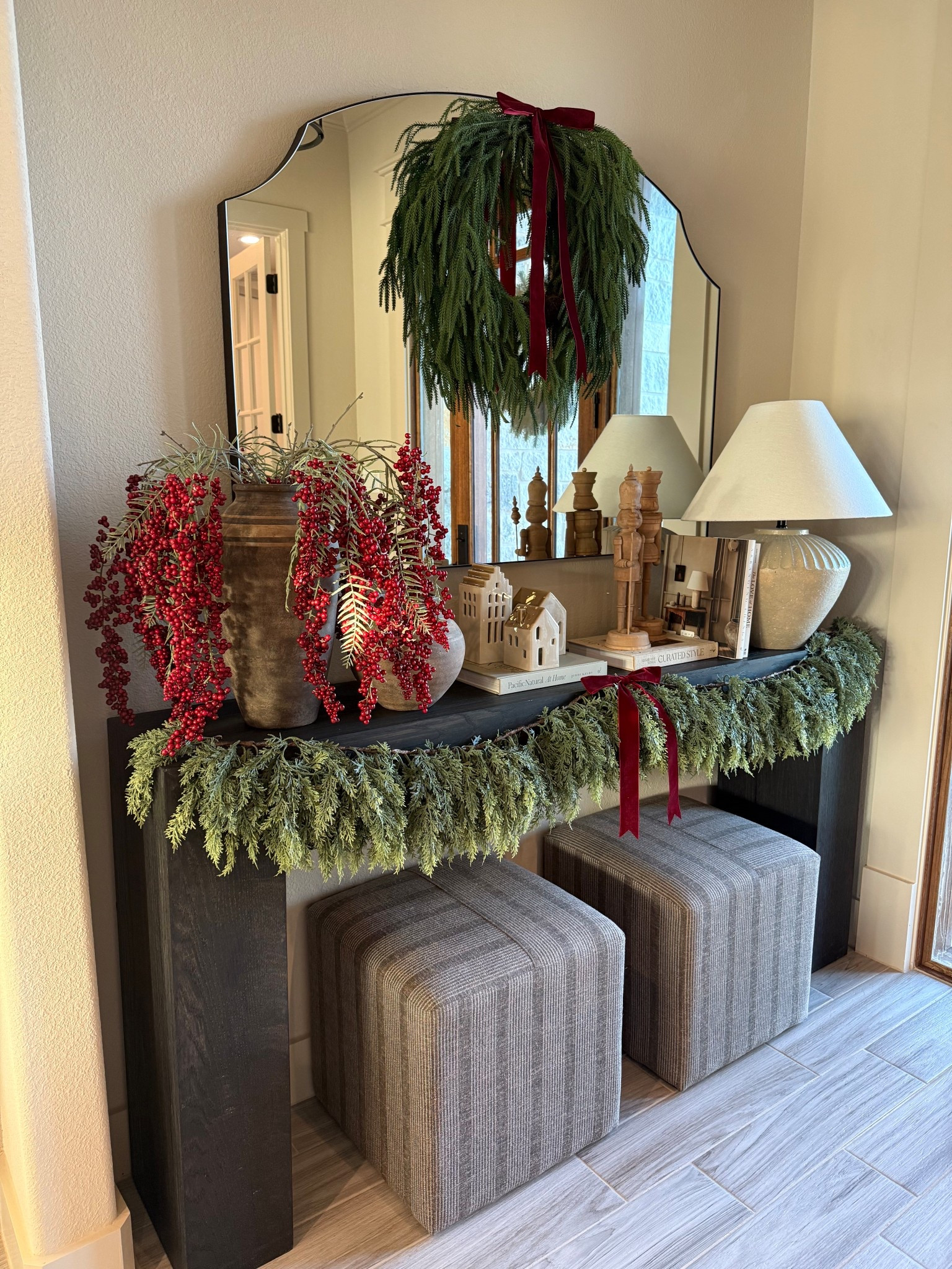 Console Table Styling 

#LTKHoliday #LTKHome #LTKSeasonal