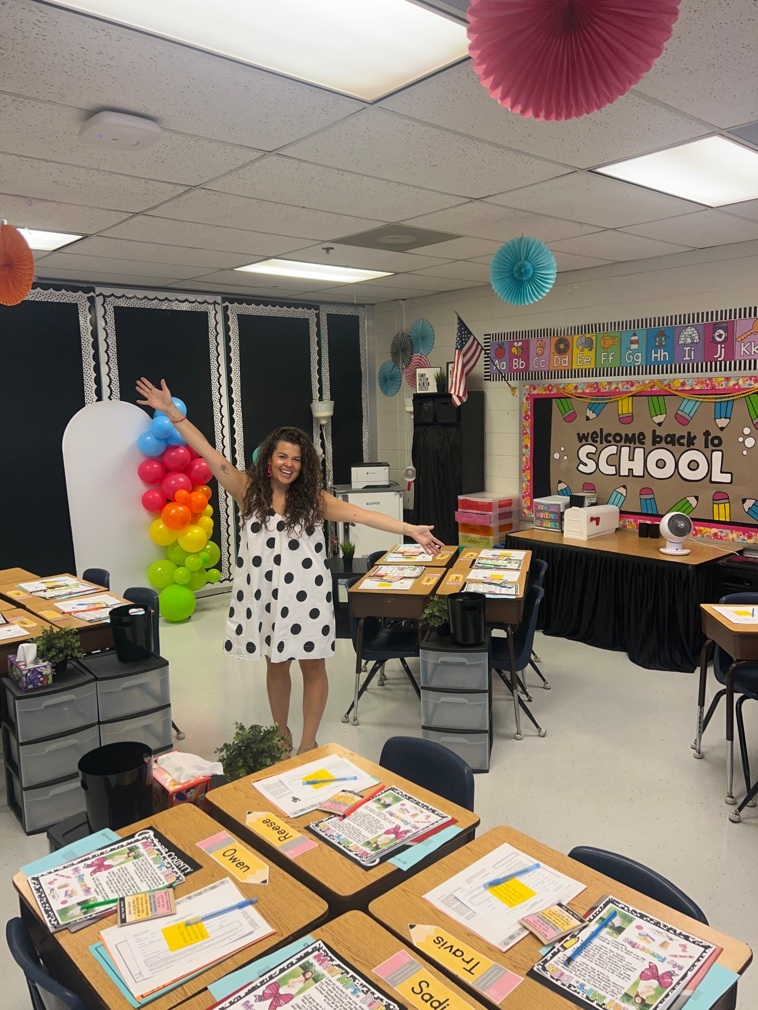 Perfect first day dress!!! Great length and has pockets!!! Got so many compliments! I’m wearing a medium! 

#LTKWorkwear #LTKFindsUnder50 #LTKMidsize