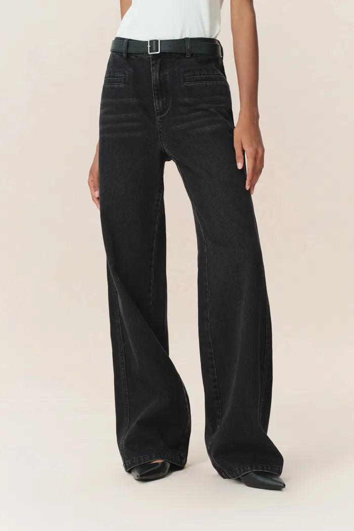 Lauren Straight Leg Jeans in Cotton Denim | Fabrique