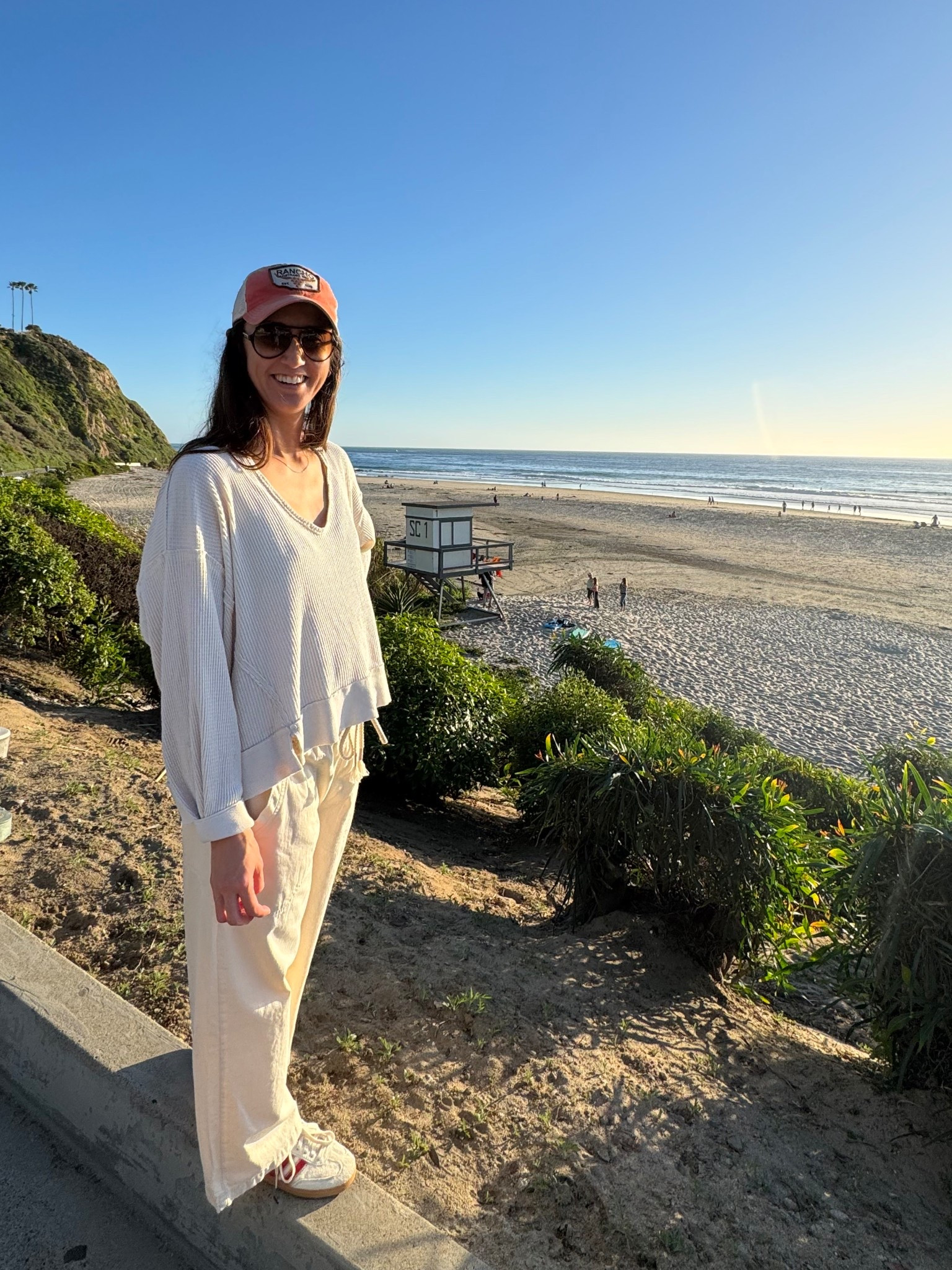 Beachy whites 🤍

Free people | FPme | ootd 

#LTKValentine #LTKootd #LTKdayinmylife