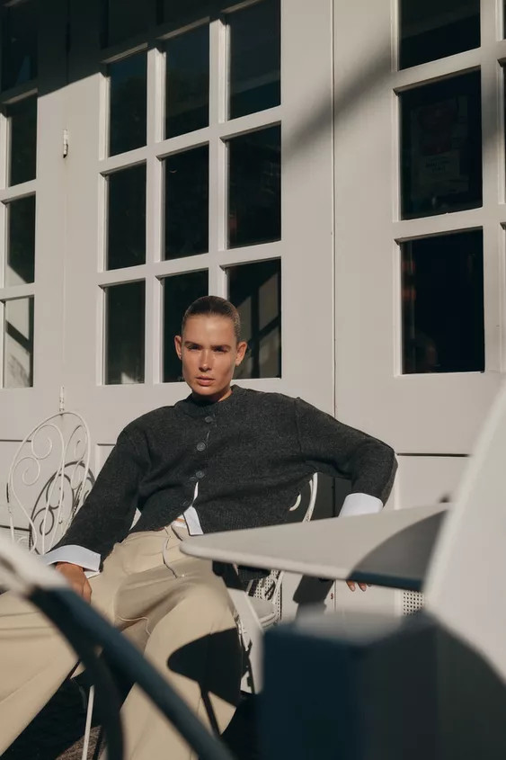 Knit cardigan made with 24% wool yarn. Round neck and long sleeves finished with contrasting popl... | Zara US