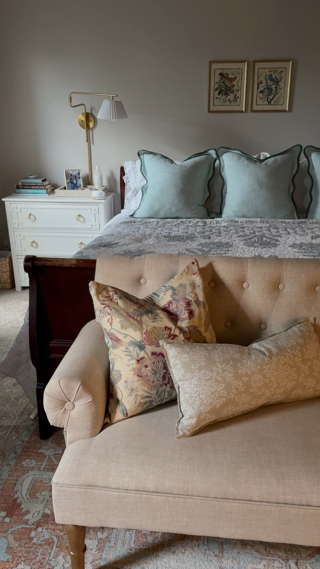 There’s nothing better than a peaceful bedroom 🩵 

#BedroomInspo #BedroomDecor #Bedding #Nightstands #ThrowPillows #Lighting

#LTKFindsUnder100 #LTKHome #LTKOver40
