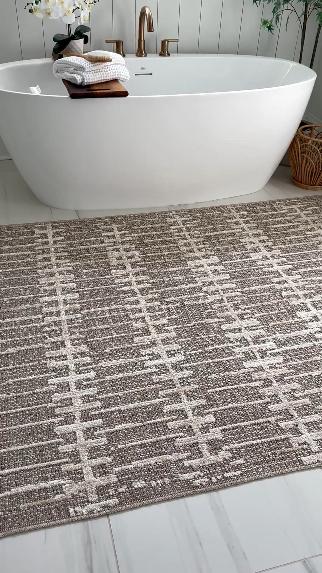 Great @loloi rug for a bathroom, entryway, or under desk or table. 


#LTKHome #LTKSaleAlert #LTKstorytime