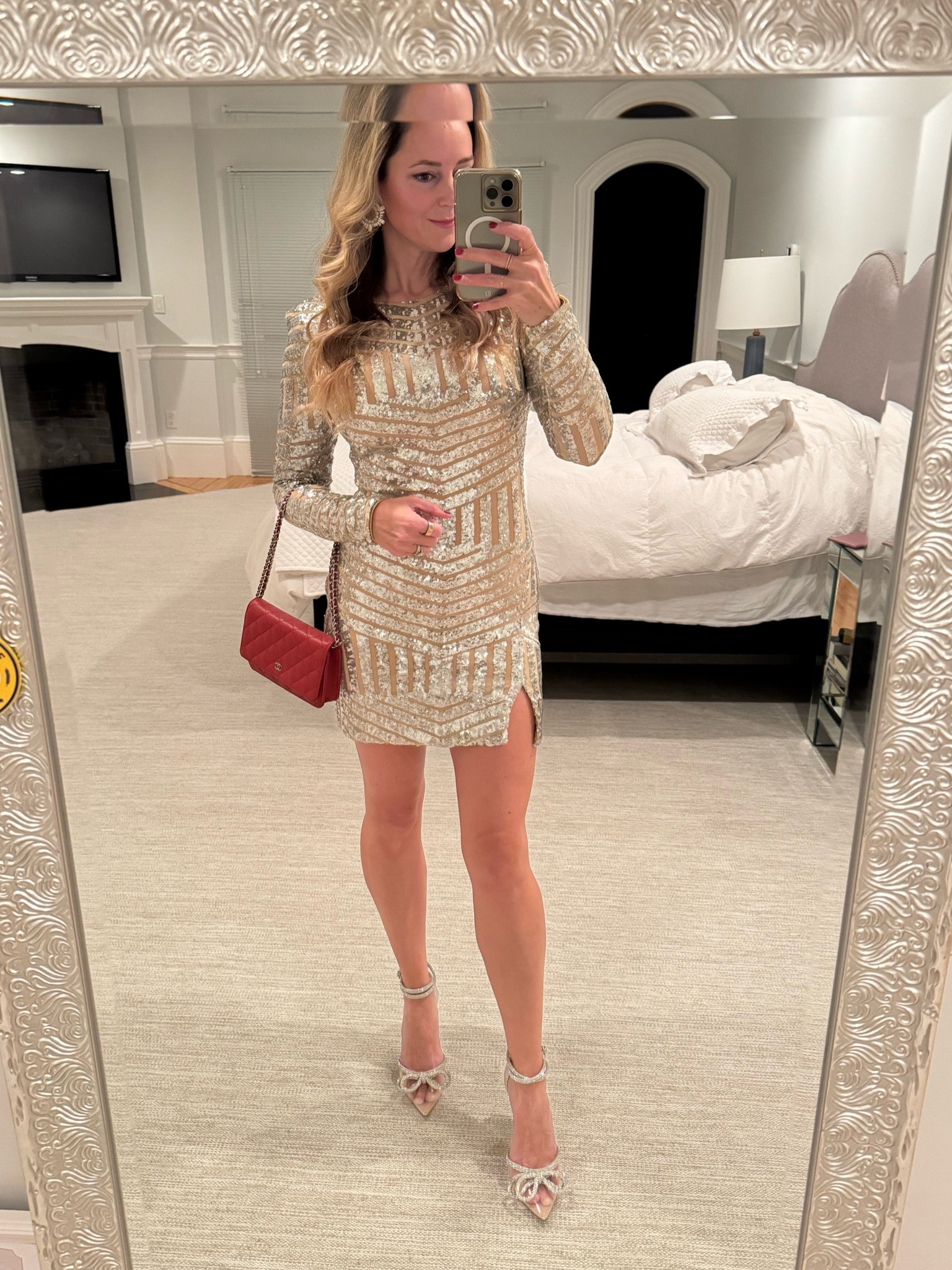 The perfect little sparkly dress for a holiday party or New Year’s Eve! 

#LTKHoliday #LTKStyleTip #LTKParties