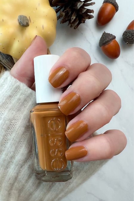 Essie expressie saffr-on the move is such a pretty color for the end of summer / fall!
I ordered it from Amazon,  it it available at many other retailers as well. I’ve linked a bunch here

End of summer nails | fall nails | fall nail colors | short nails 2023 | September nails | early fall nails | autumn nails | brown short nails | gold nail polish | essie nail polish



#LTKbeauty #LTKunder50 #LTKstyletip