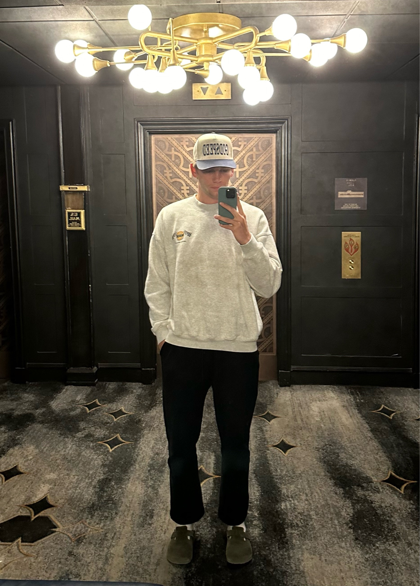 cozy airport fit

#LTKHoliday #LTKGiftGuide #LTKmens