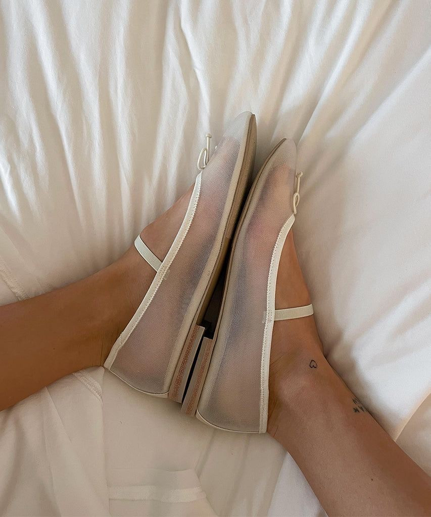 Spring flats shoes
Dolce vita mesh ballet falts

#LTKSpringSale #LTKFindsUnder100 #LTKU