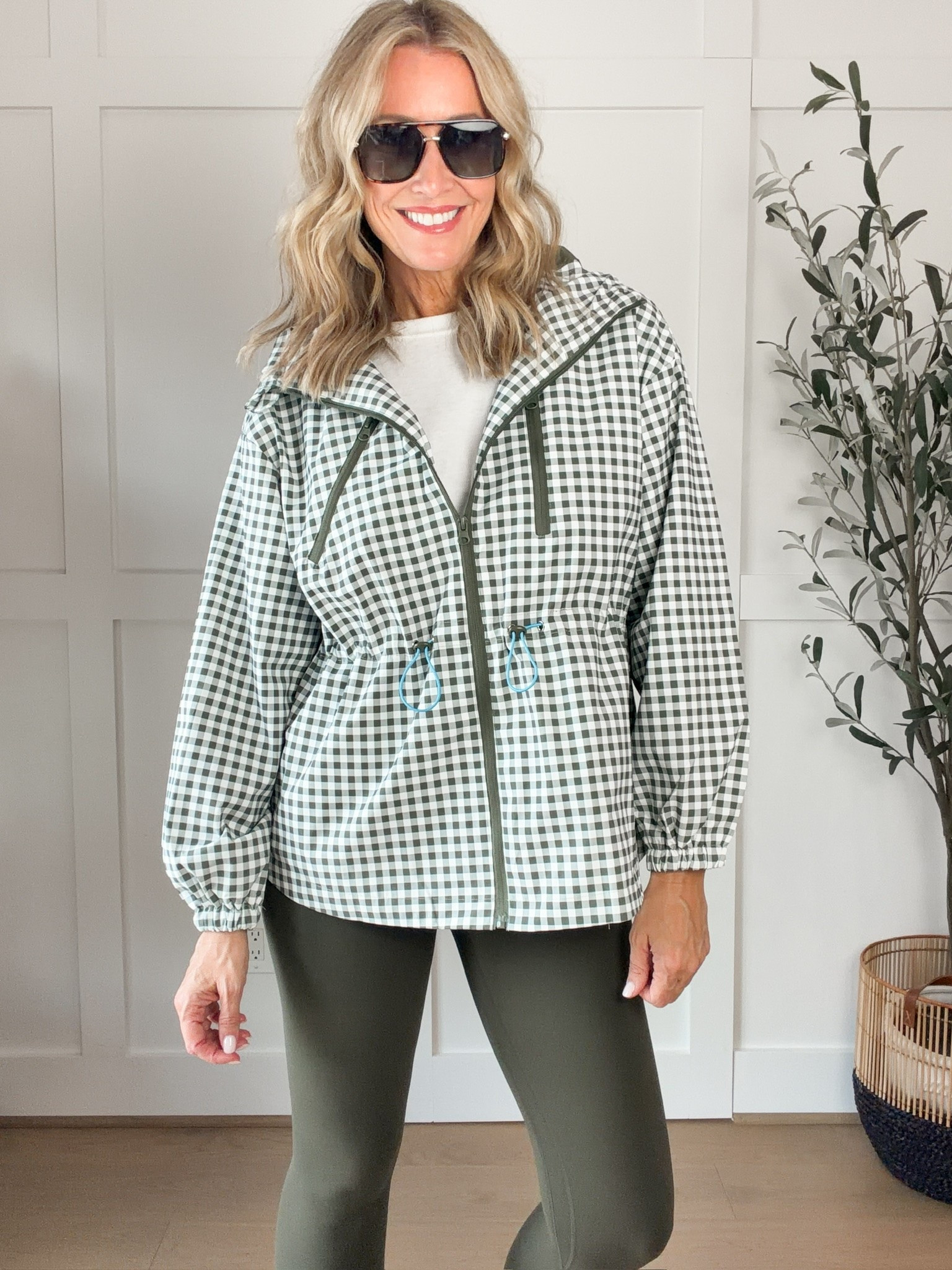This gingham jacket is such a good fall layer when you want something more interesting than a solid. I love the lightweight feel, hood and drawstring waist with leggings or denim for errands, travel days or casual weekends.

gingham jacket, fall jacket, lightweight jacket, hooded jacket, casual fall outfit, leggings outfit, travel outfit, fall layering, women’s fall fashion, everyday jacket, gingham fall style, HauteandHumid