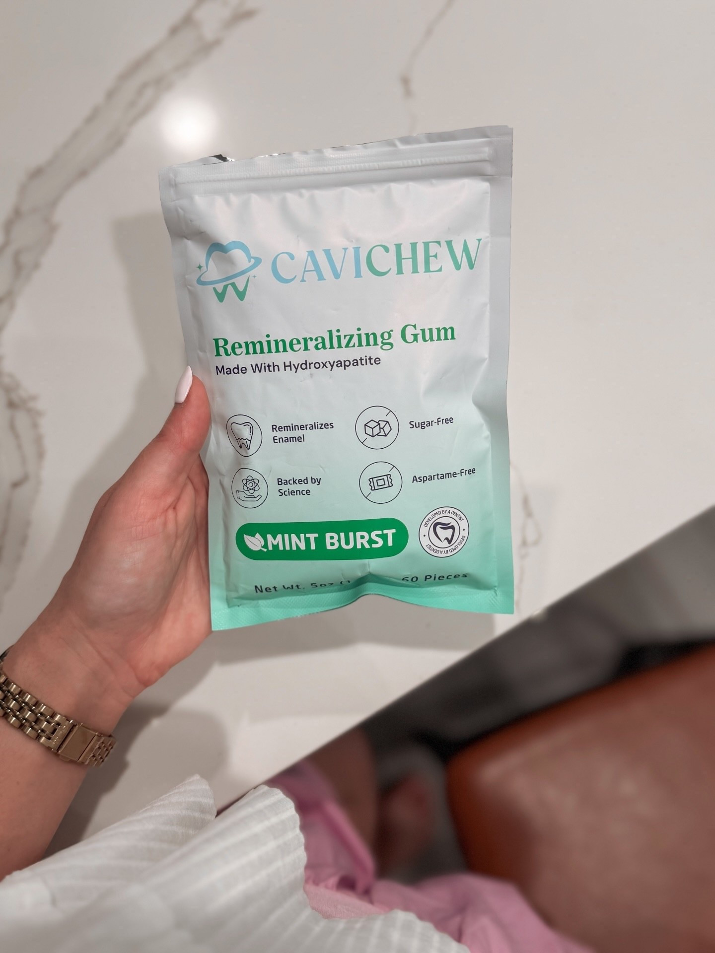 A gum that actually helps your teeth? 🦷💚
CaviChew uses hydroxyapatite to support enamel and fight cavities while keeping your breath minty fresh. Science you can chew on.

Link in bio 🔗 

@cavichew @stackinfluence
#cavichew #remineralizing #cavichewpartner