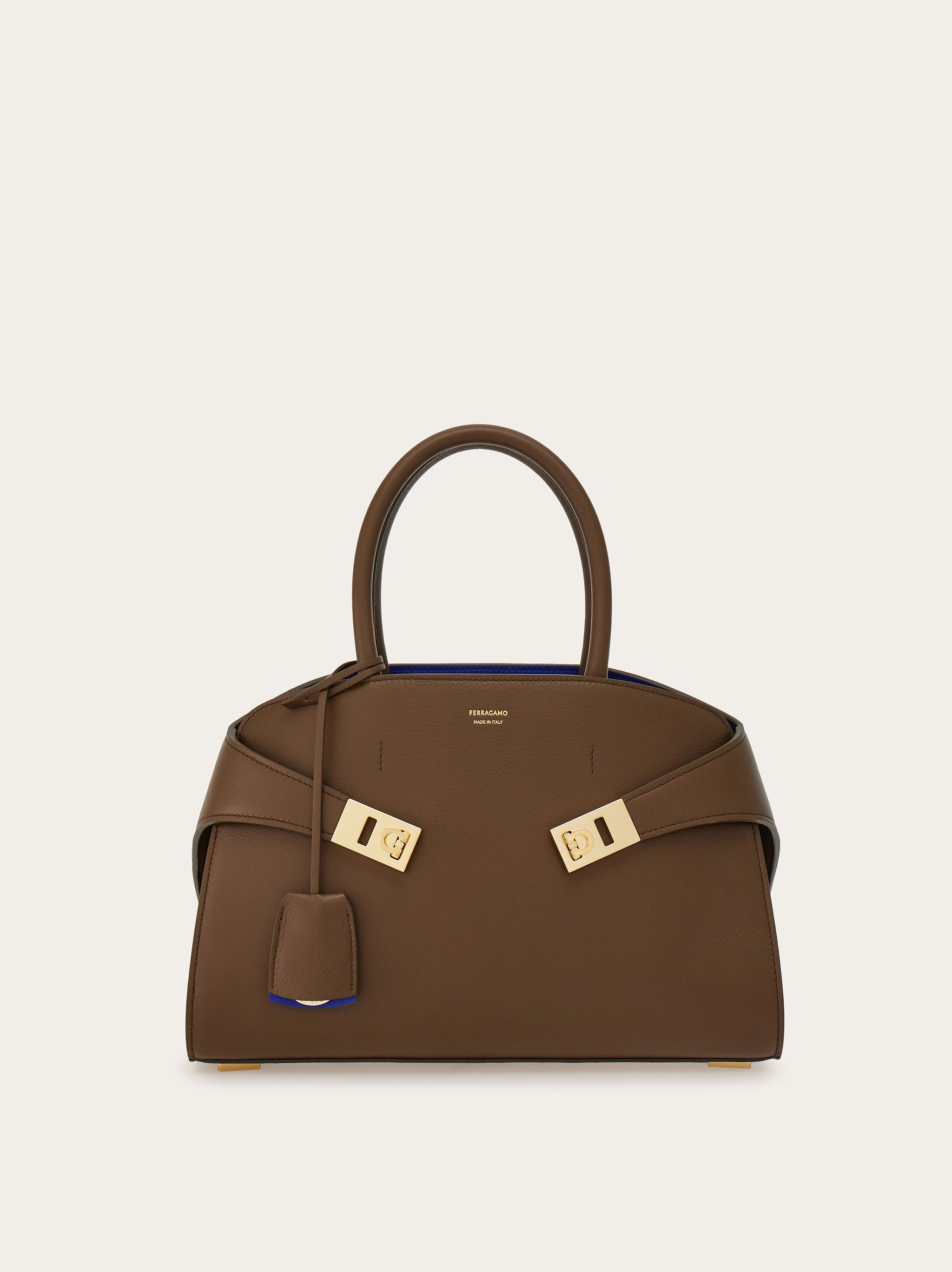 Hug handbag (S) | brown | Top Handles & Satchels Women's | Ferragamo GB | Ferragamo (EU)
