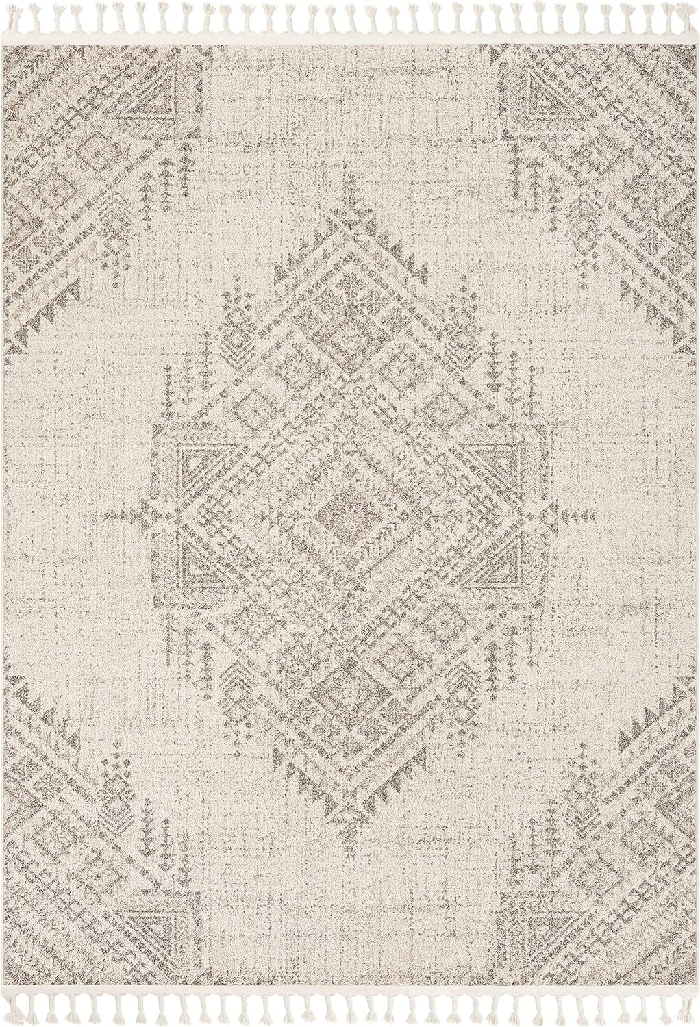 Well Woven Anita Beige Tribal Medallion Area Rug 5x7 (5'3" x 7'3") | Amazon (US)