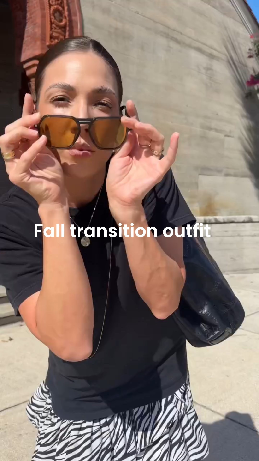 Give me all the animal print this fall! 

#thriftedvsstyled #thriftedoutfit #animalprints #falltransitionoutfit #stylereel #falltransition