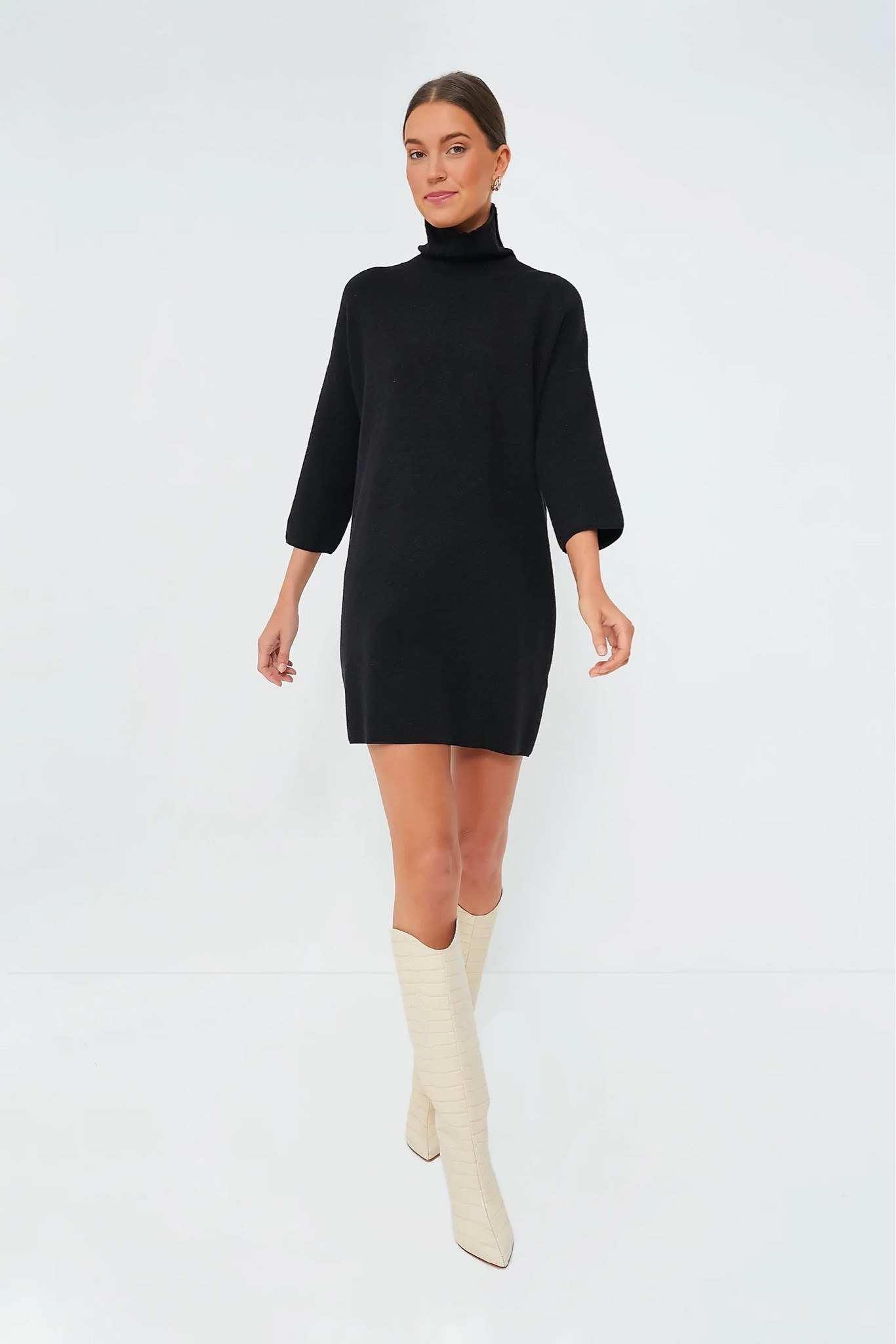 Fall Outfits 👀

Meet the newest addition to your cold weather wardrobe- The Vivianne Dress. This mod-inspired silhouette wears well from school drop-offs to meeting friends for drinks with its cozy fabric, turtleneck detail, and a mini but not-too-short length. Pair with sneakers and a light jacket for a playful daytime look and switch to boots and statement jewelry for a chic but cozy night out.



#LTKstyletip #LTKSeasonal #LTKworkwear