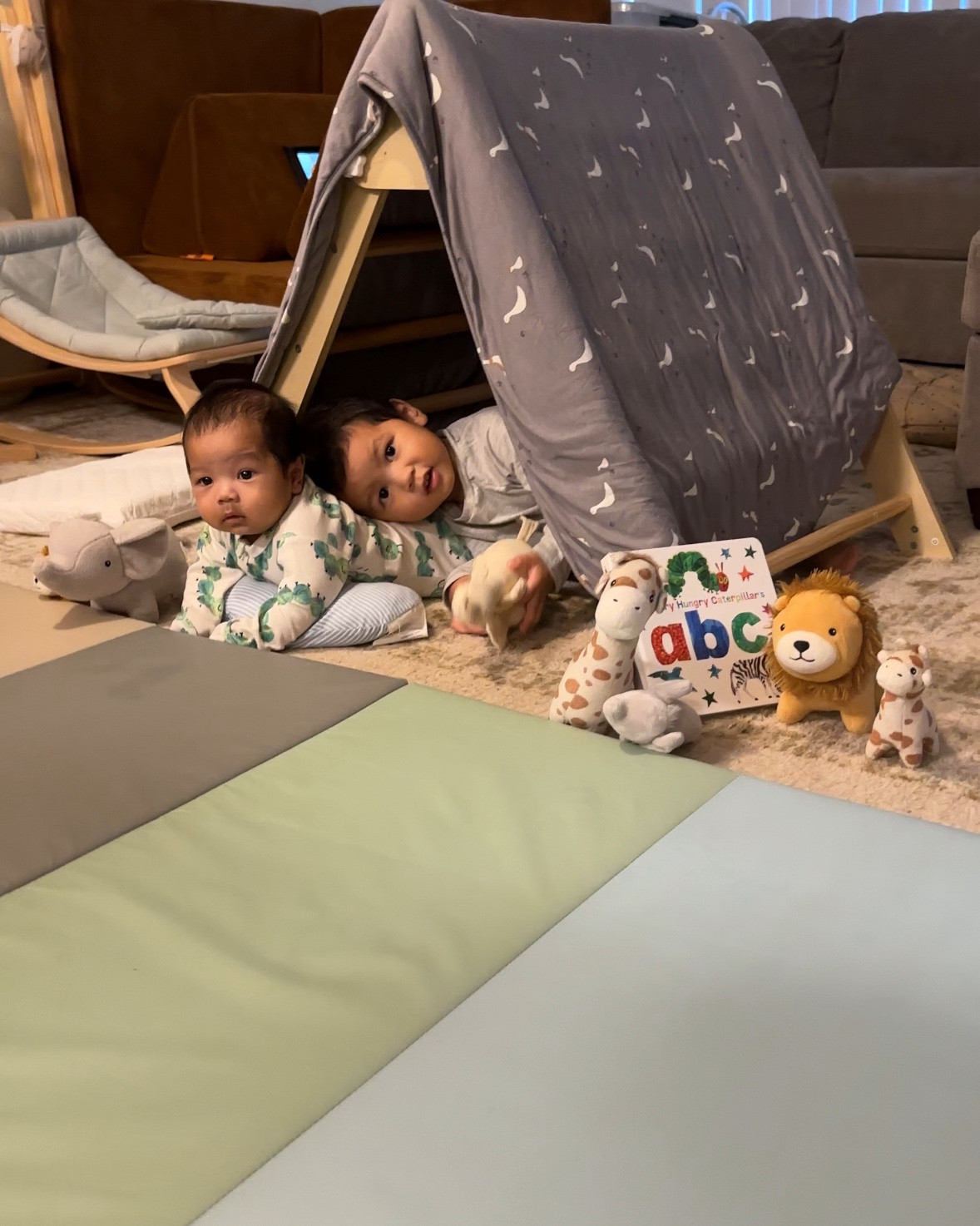 Thank you @Lucalux for this amazing pickler set 🥹🫶🏼✨ 
We love that the whole family can enjoy play time together using this! Here's our journey to the ideas our sweet Liam bears + I (mama) come up with — today is a tent ⛺️ ☺️ what other ideas can you think of? 🤩

Let us know and we can add it to our list of ideas for creative and imaginary fun 🤍 


 #montessori #montessoriactivities
#montessoritoys #boymom #momlife

#LTKFamily #LTKSaleAlert #LTKVideo