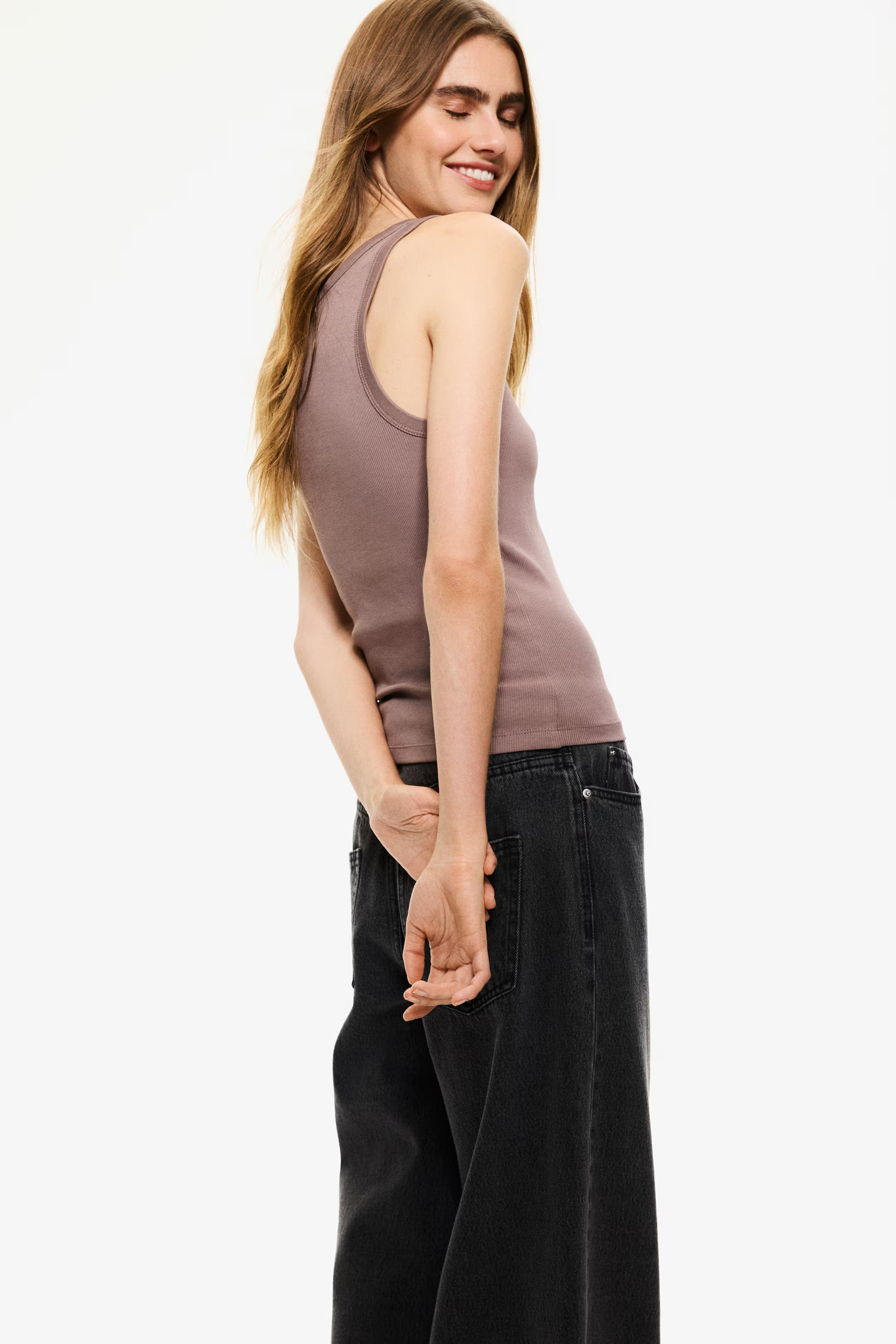 Ribbed vest top - Black - Ladies | H&M GB | H&M (UK, MY, IN, SG, PH, TW, HK)