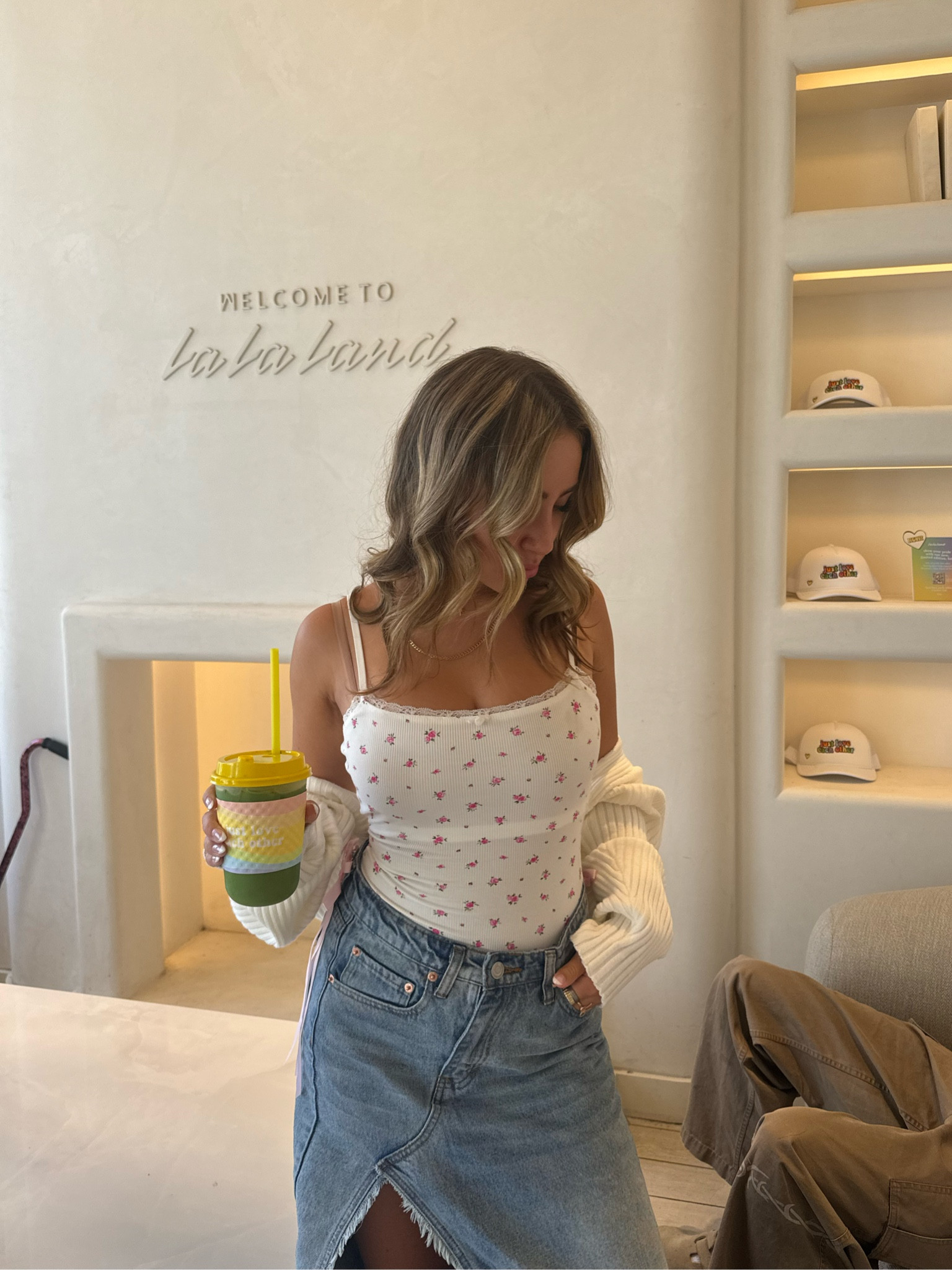 🍵💫💐


#LTKbeauty #LTKfindsunder100 #LTKSeasonal