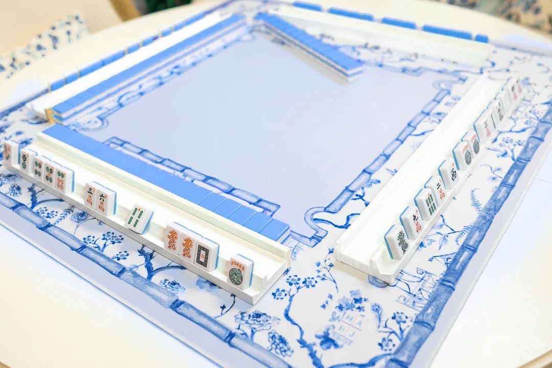 Chinoiserie Mahjong Mat PREORDER, Blue and white neoprene Mahjongg mat, blue pagoda mahj mat, Chi... | Etsy (US)