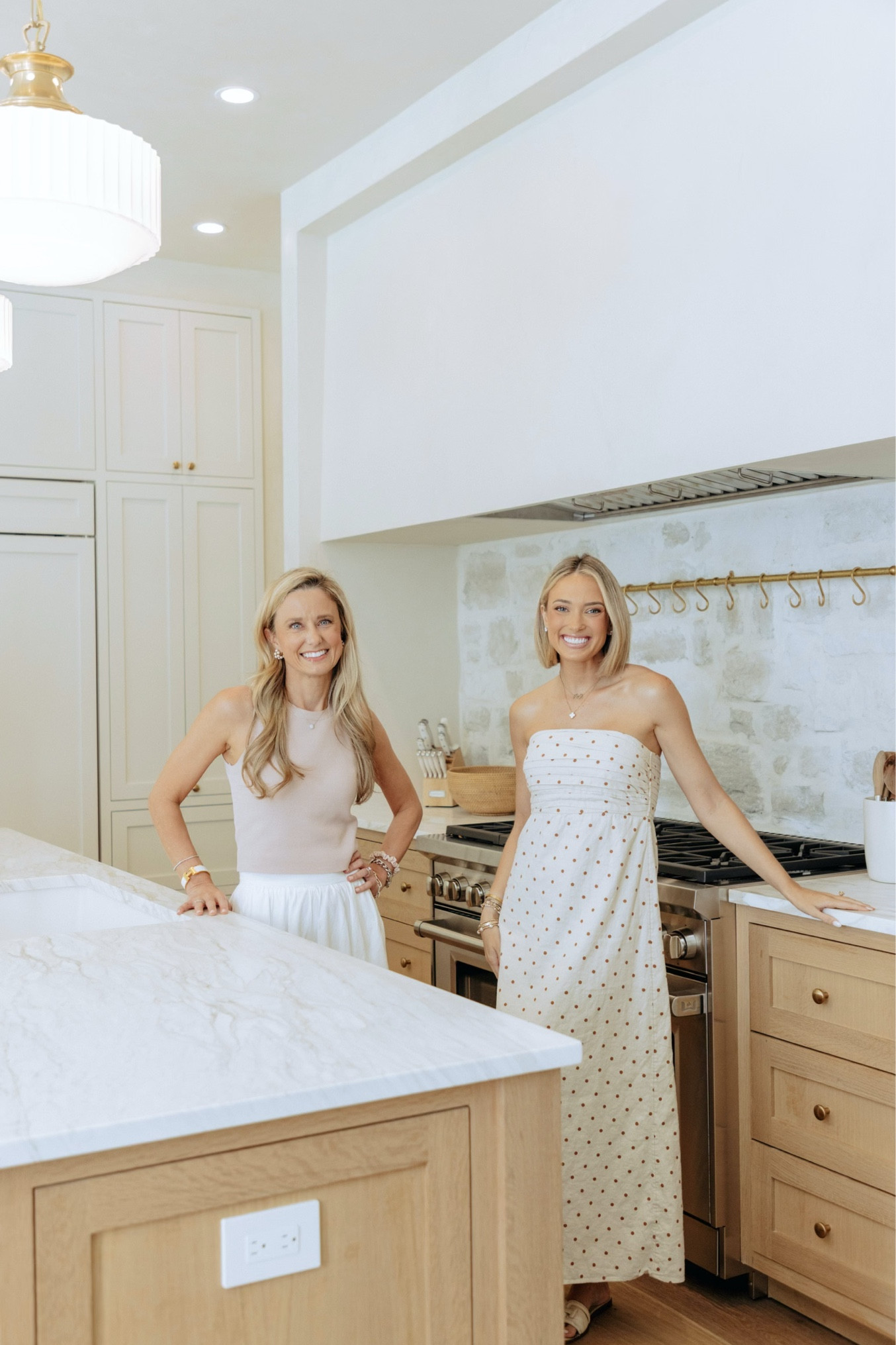 Achieve a well-organized, beautiful space with our top kitchen essentials and storage options from the Travis Estate Home Tour!