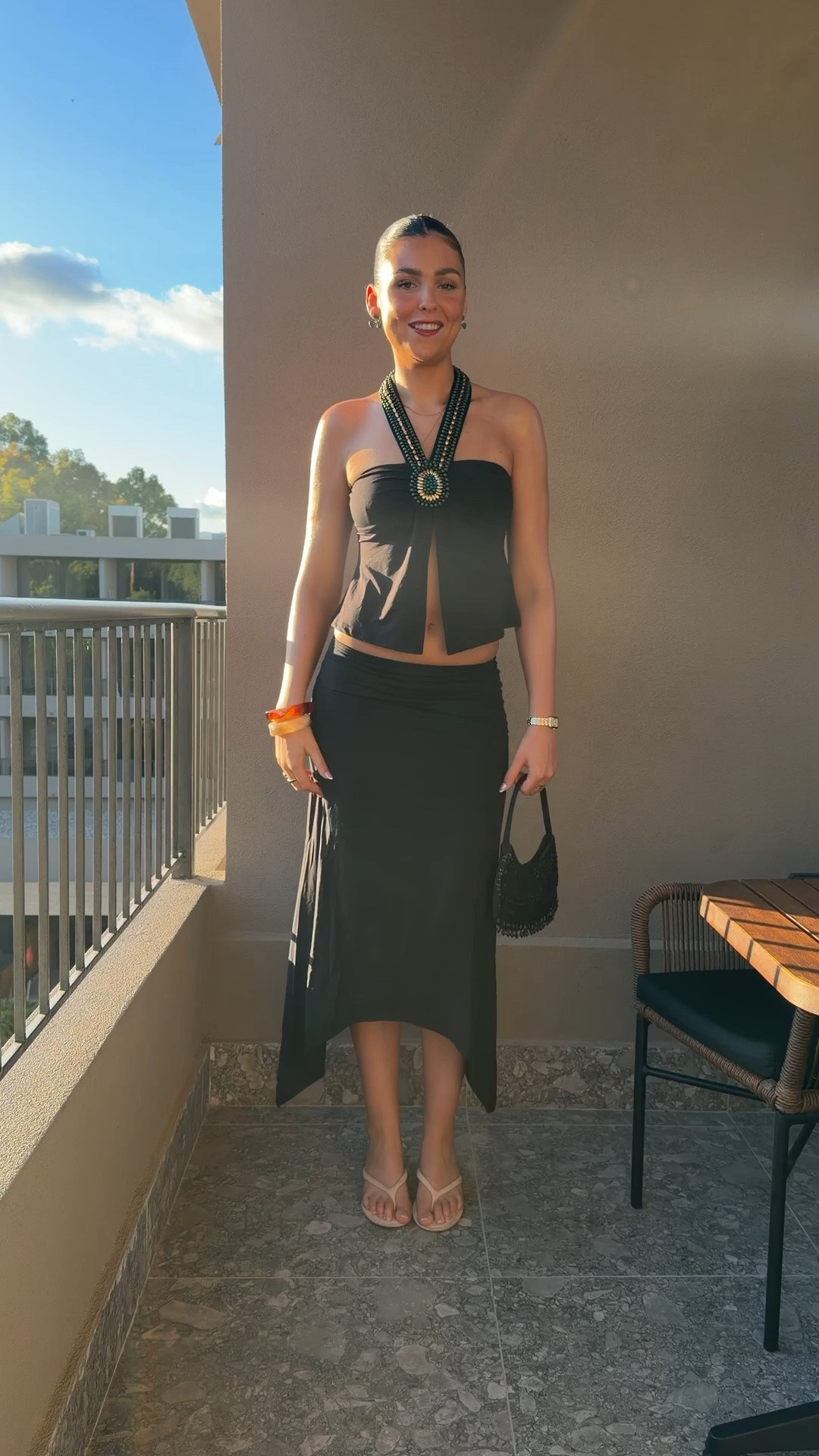 night 1 on holiday!! Obsessed with midi skirts atm for girly holiday vibes 🌴💘


Summer outfits, holiday outfits, midi skirts, sunny outfits, girls holiday

#LTKsummer #LTKtravel #LTKpartywear