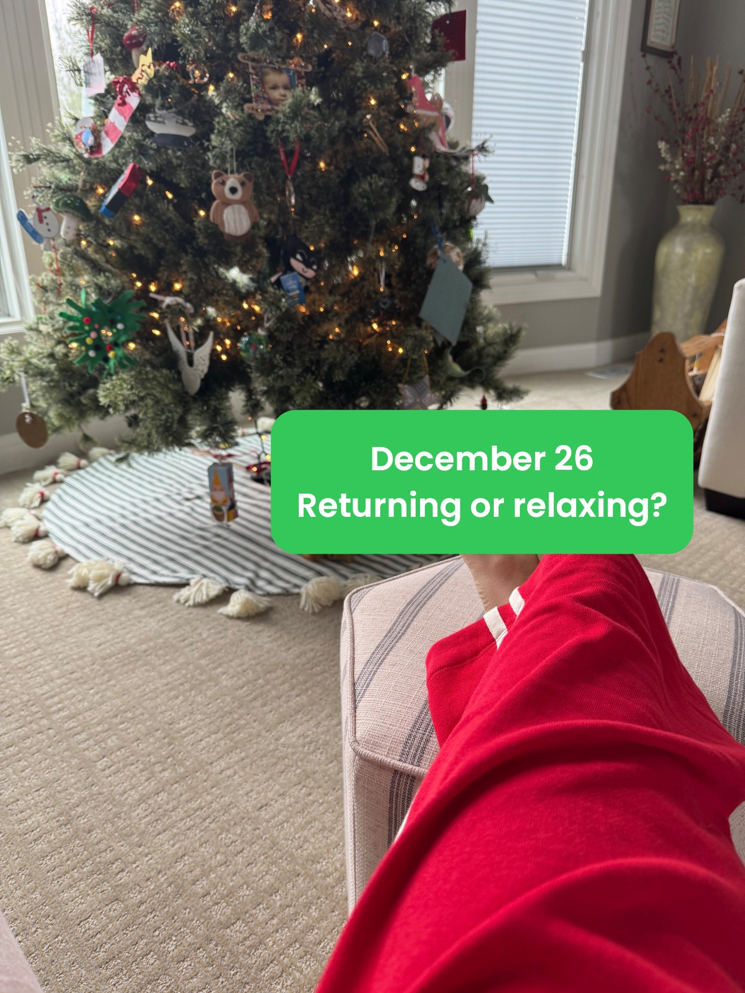 December 26
Are you returning or relaxing today?

#hocspring
#hocautumn
#hocwinter
#hocsummer

#LTKootd #LTKHoliday #LTKdayinmylife