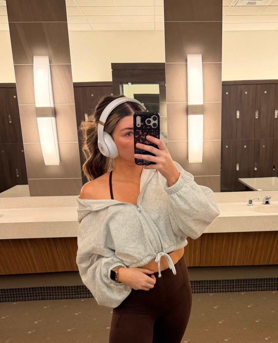 Workout set | Activewear | Gym outfit 

#LTKFindsUnder50 #LTKActive #LTKfitnessgoals