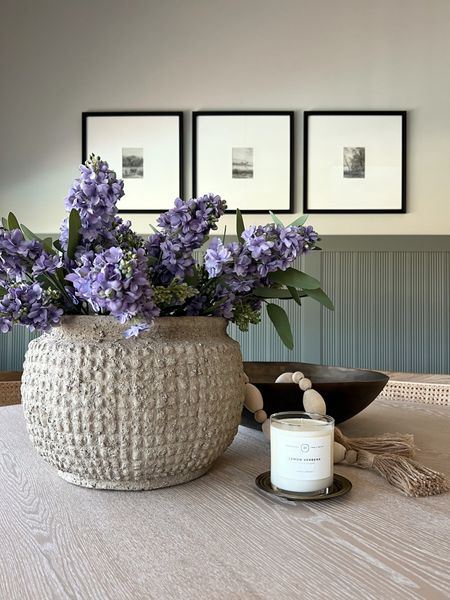 The best faux lilacs I’ve ever seen! 