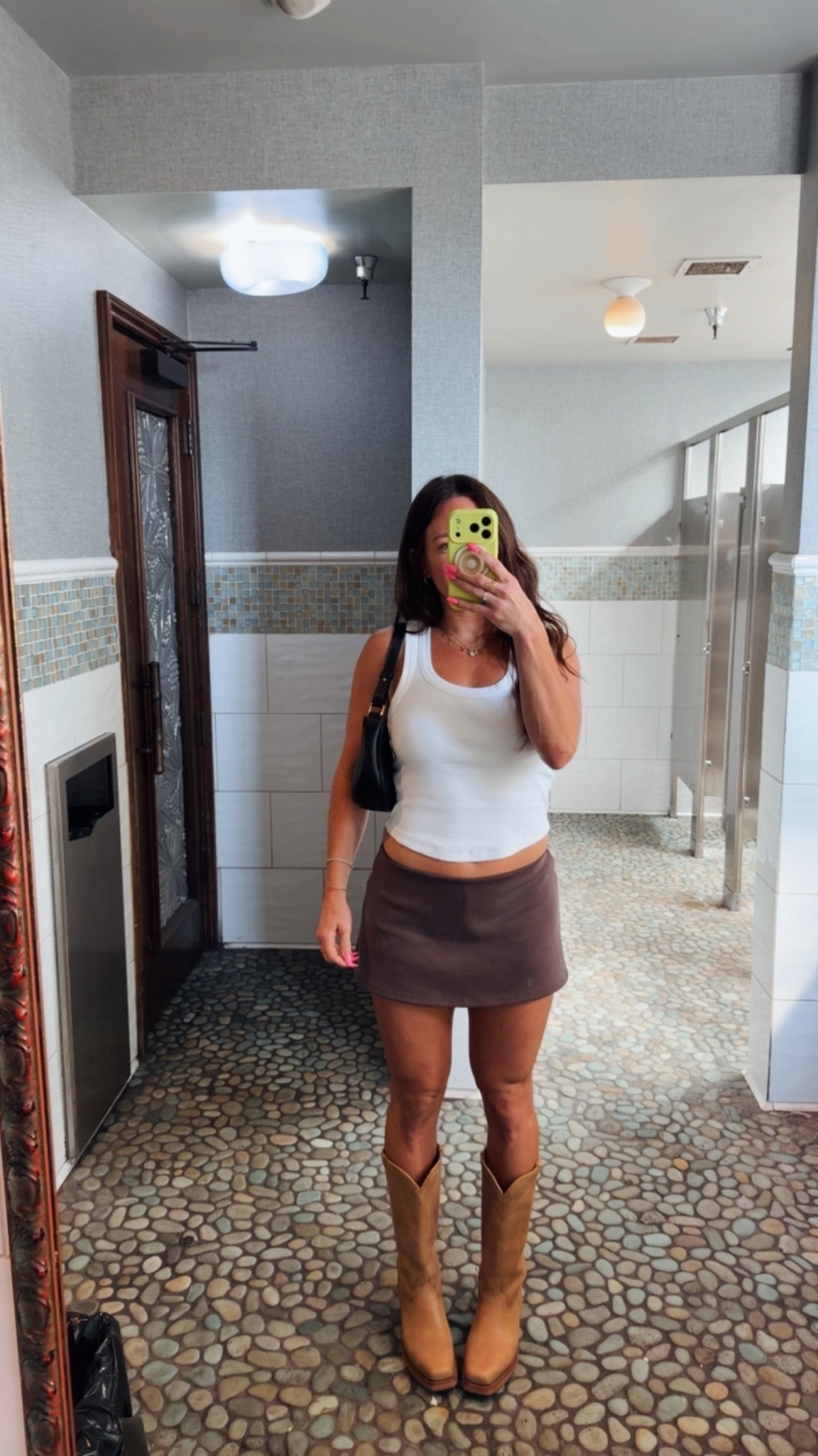 Mini skirt outfit

#LTKootd #LTKgrwm #LTKdayinmylife