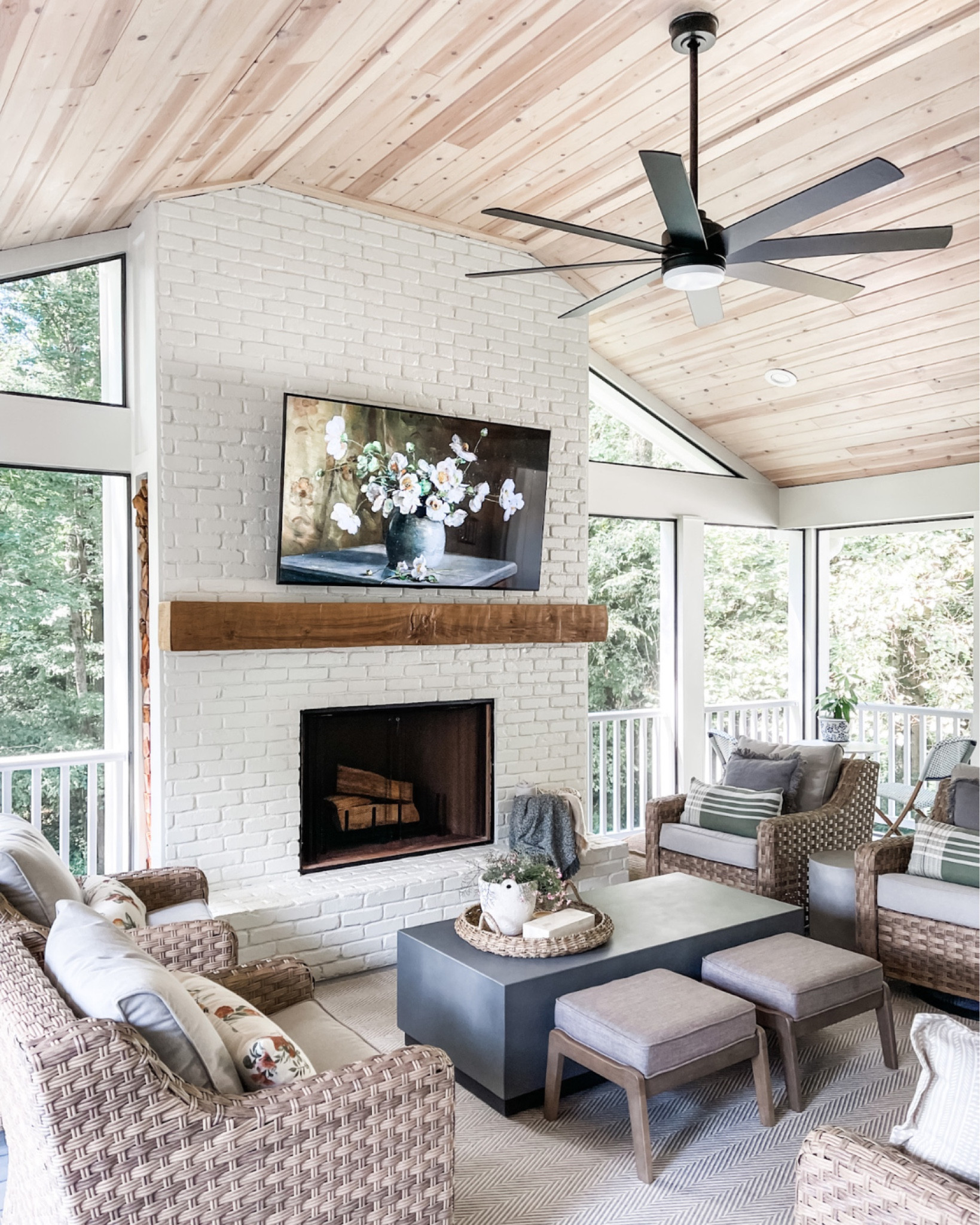 This viral patio set is back in stock, but at a high risk of selling out quickly if it follows the trends of previous years! 

#patiofurniture #swivelchair #outdoorliving #outdoorsofa #outdoorfurniture 