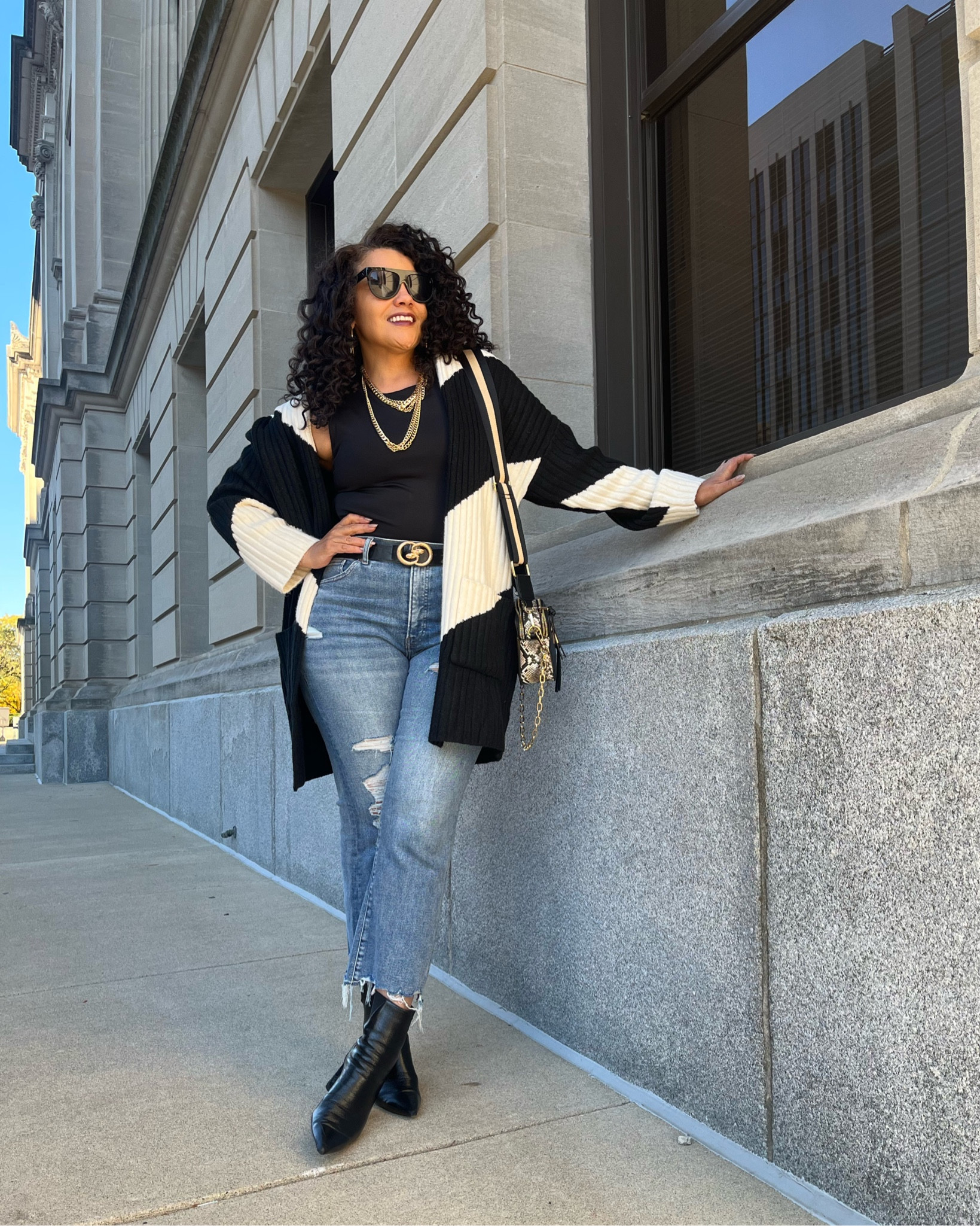 My favorite cardigan is over 50% off! Super cute and comfy 
#sponsored #expressyou #dealoftheday #fallfashion #cardigan #sweaterweather #fashionover40

#LTKstyletip #LTKsalealert #LTKunder50
