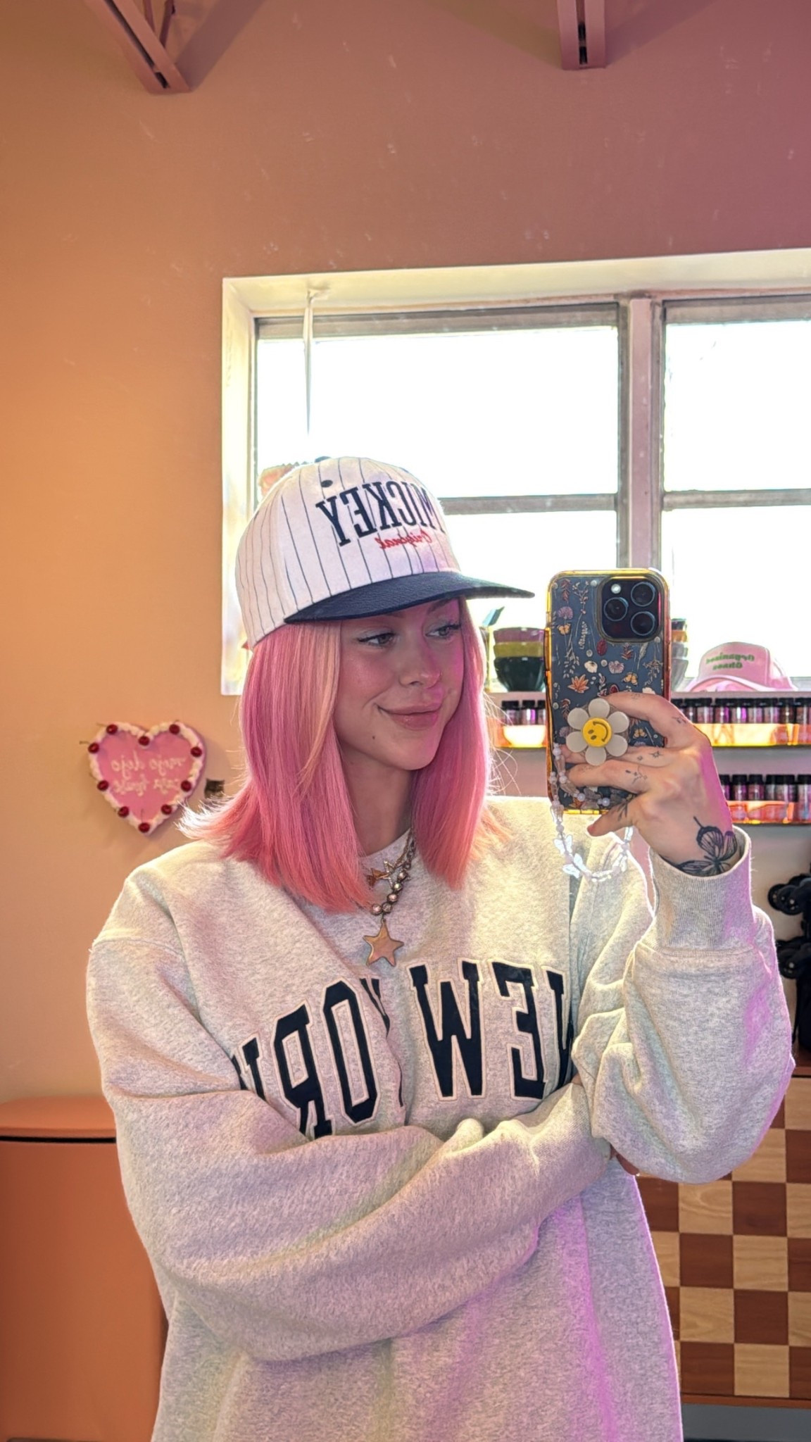 casual Sunday :)
Hat from Disneyland (found on eBay) 