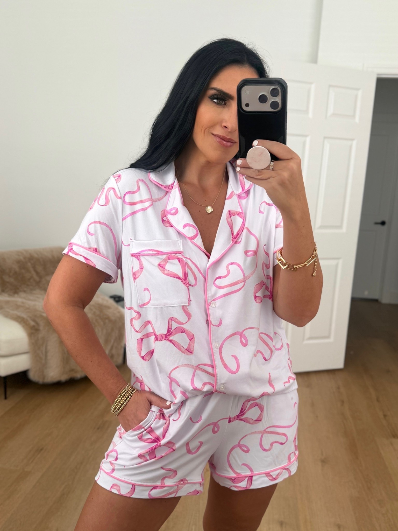 Joyspun Women’s Dreamy Soft Collection Bridal Knit Top and Shorts Pajama Set wearing size small